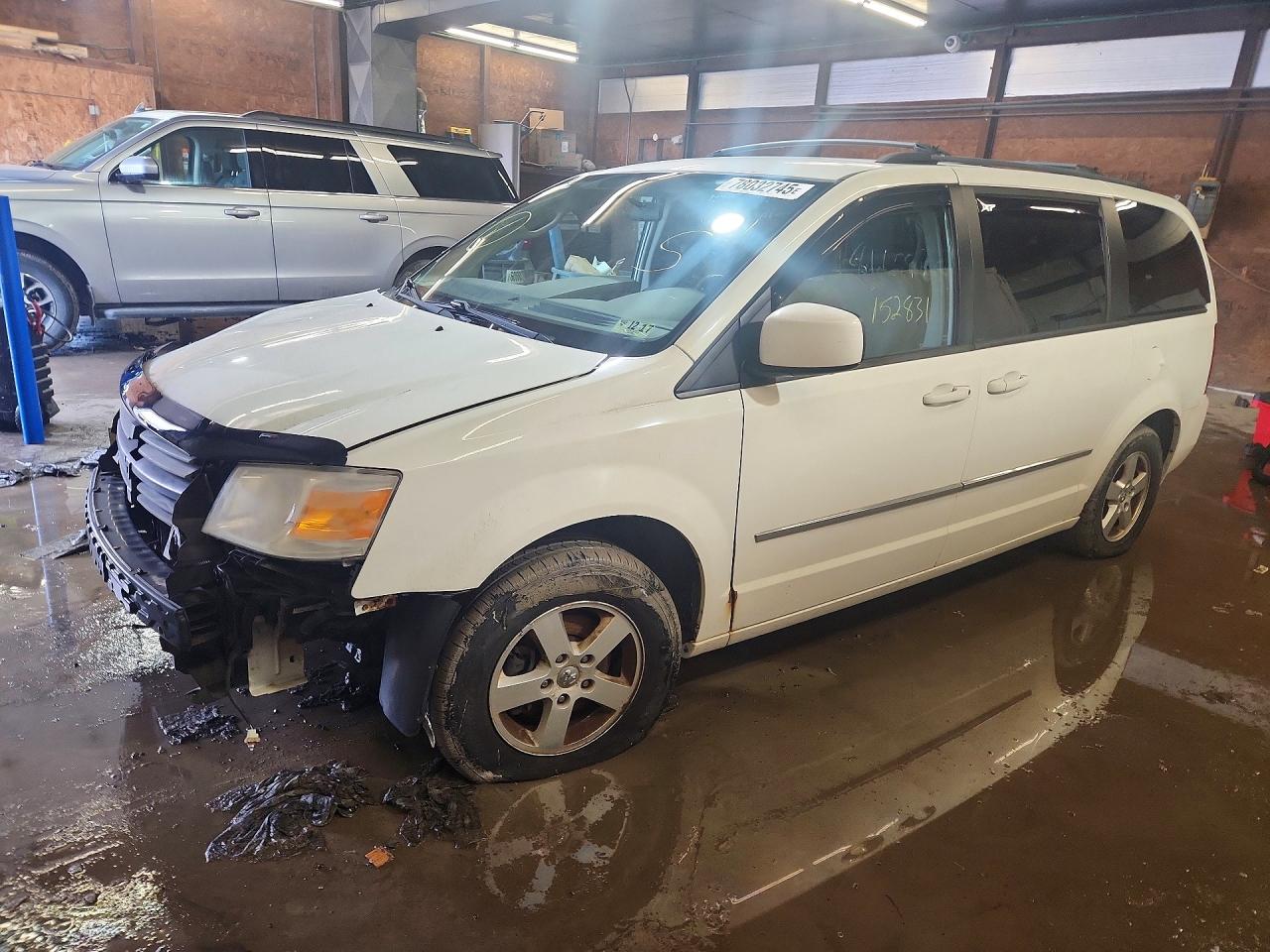 2010 Dodge Grand Caravan Sxt White vin: 2D4RN5D18AR190813