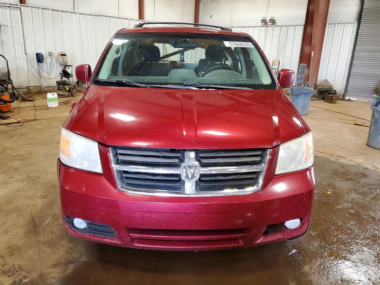 2010 Dodge Grand Caravan Sxt Red vin: 2D4RN5D18AR369109