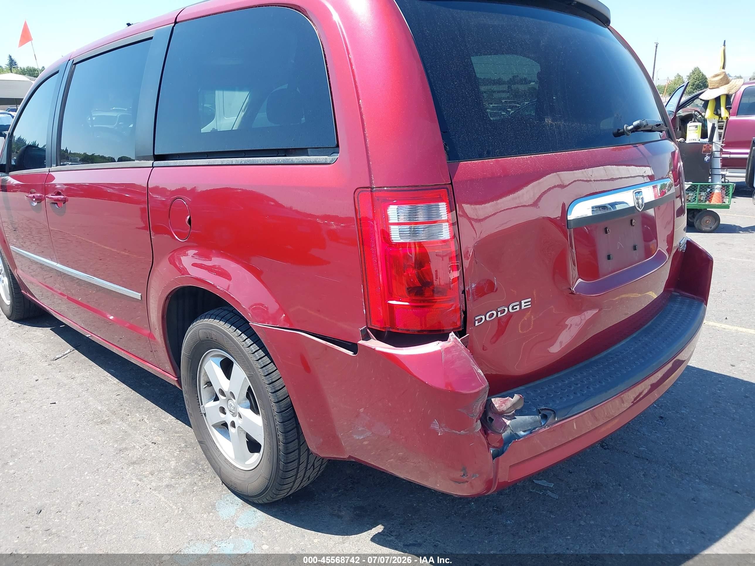 2010 Dodge Grand Caravan Sxt Red vin: 2D4RN5D18AR487662