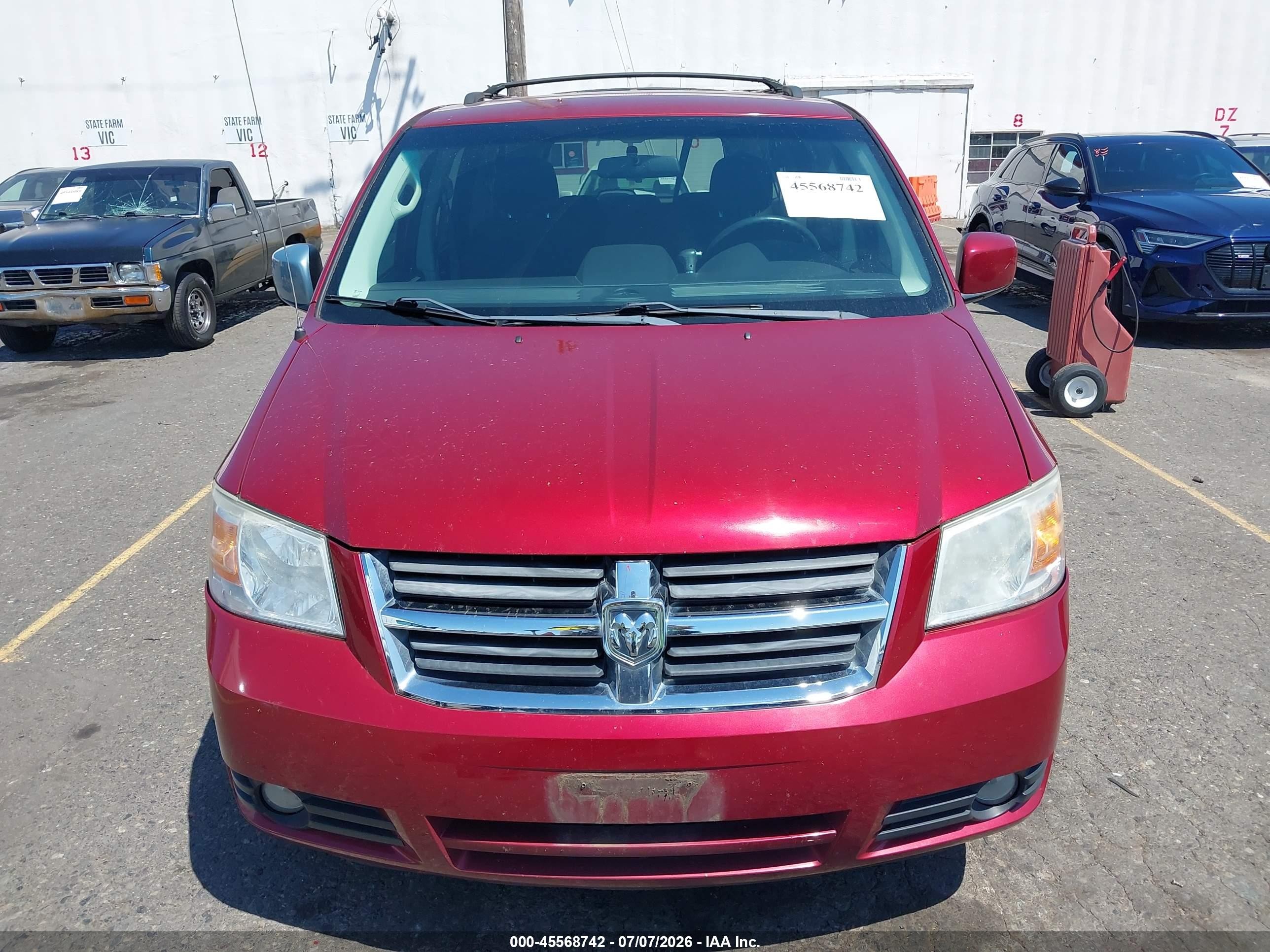 2010 Dodge Grand Caravan Sxt Red vin: 2D4RN5D18AR487662