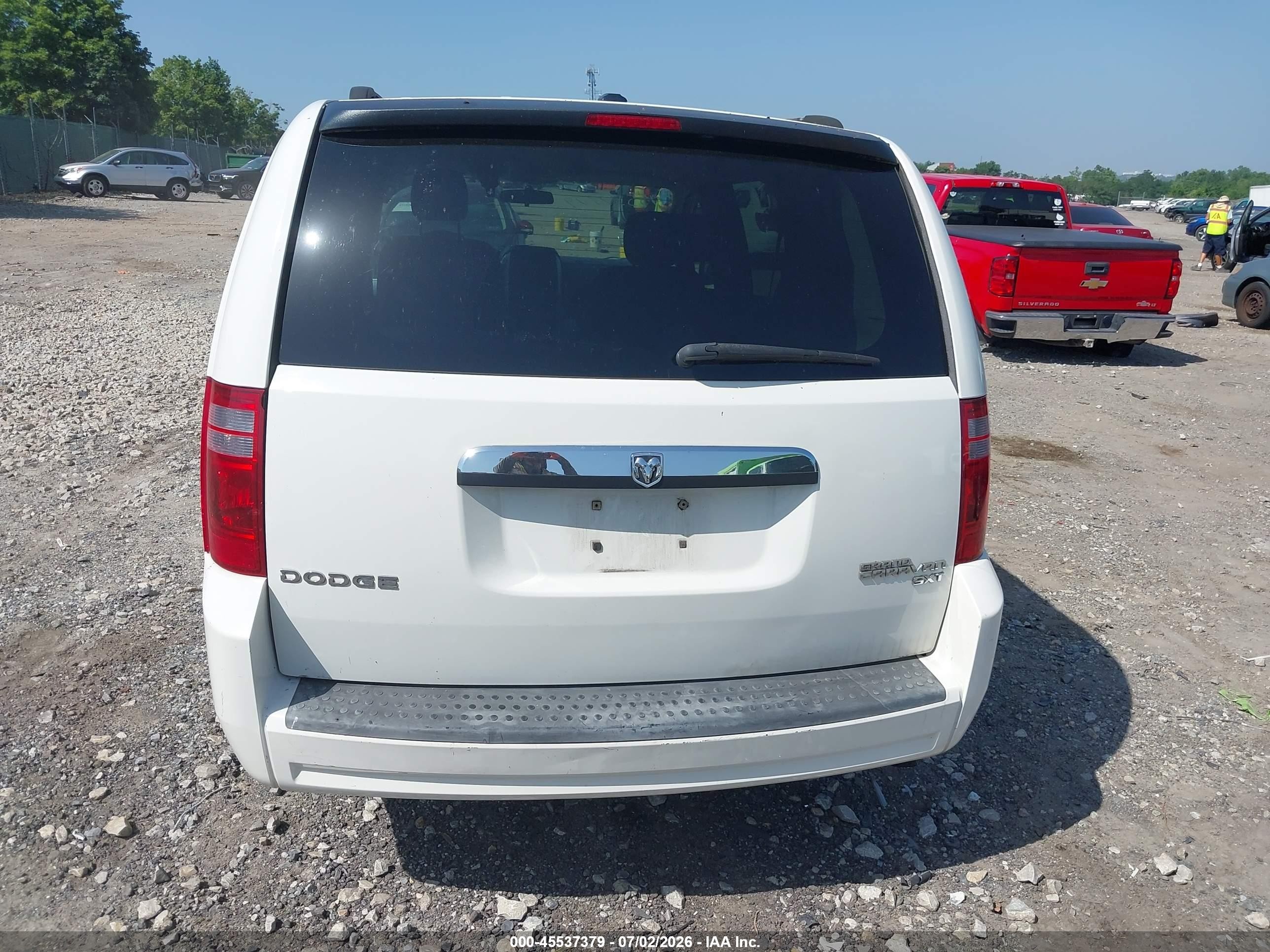 2010 Dodge Grand Caravan Sxt White vin: 2D4RN5D19AR118499