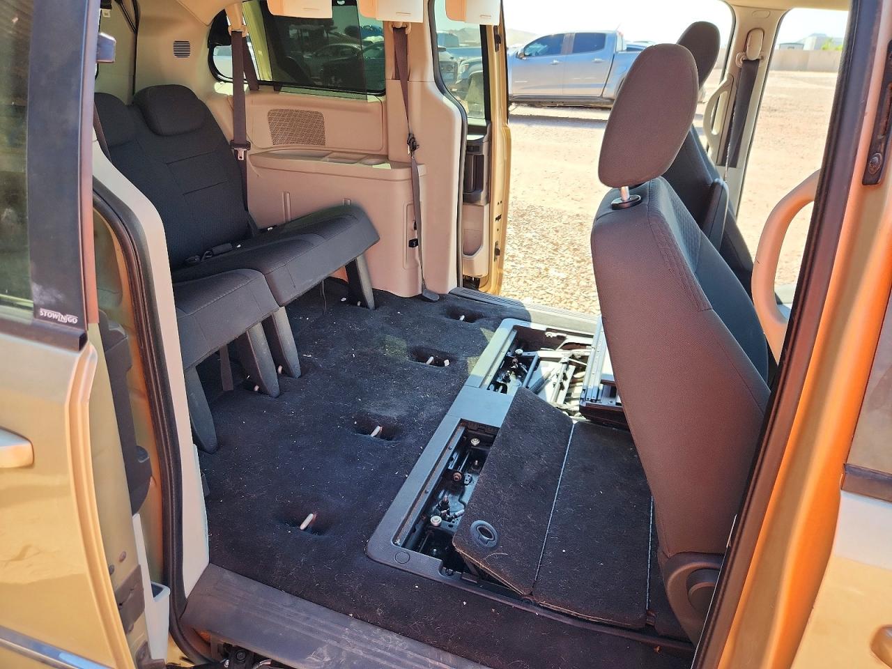 2010 Dodge Grand Caravan Sxt Gold vin: 2D4RN5D19AR238674