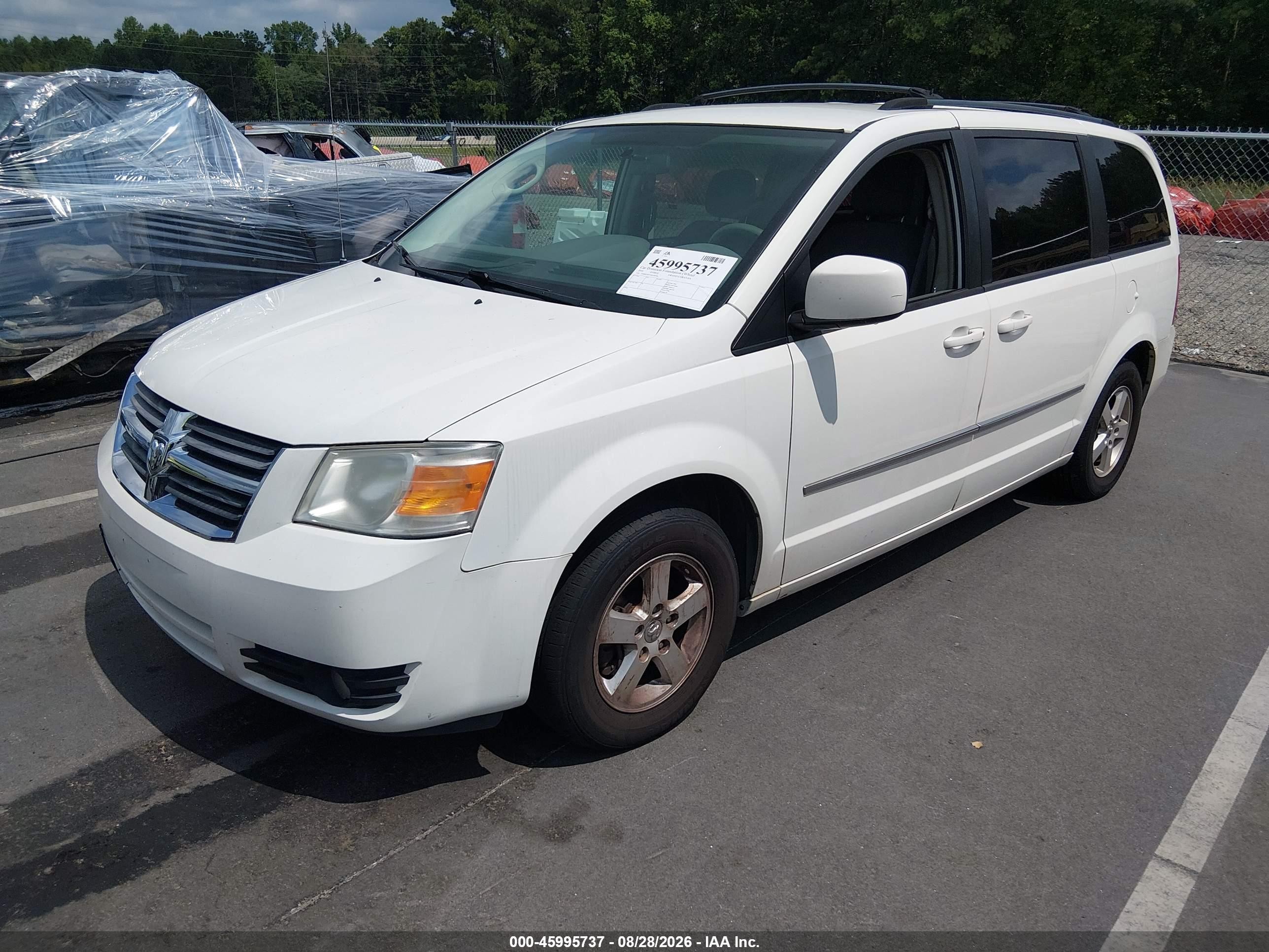 2010 Dodge Grand Caravan Sxt White vin: 2D4RN5D19AR280990