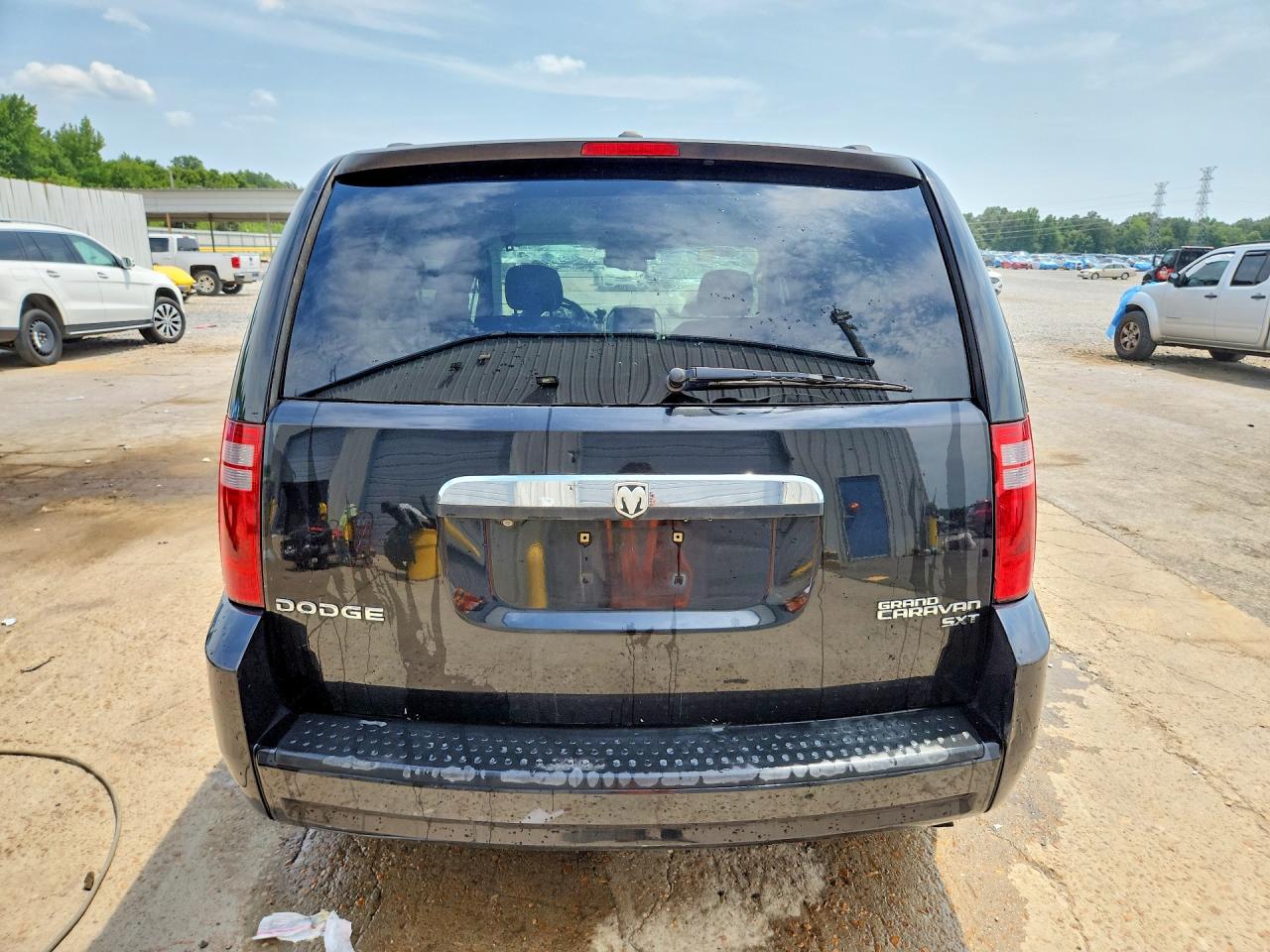 2010 Dodge Grand Caravan Sxt Black vin: 2D4RN5D19AR303376