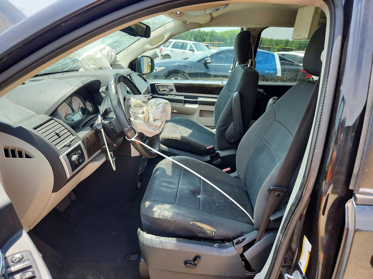 2010 Dodge Grand Caravan Sxt Black vin: 2D4RN5D19AR303376