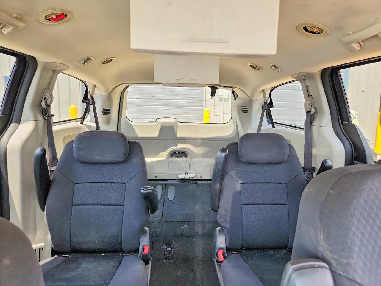 2010 Dodge Grand Caravan Sxt Black vin: 2D4RN5D19AR303376