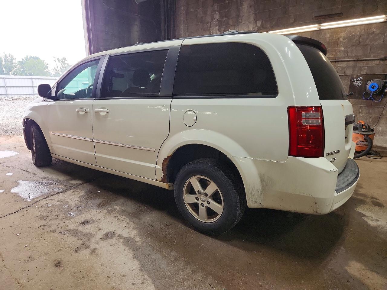 2010 Dodge Grand Caravan Sxt White vin: 2D4RN5D19AR396481
