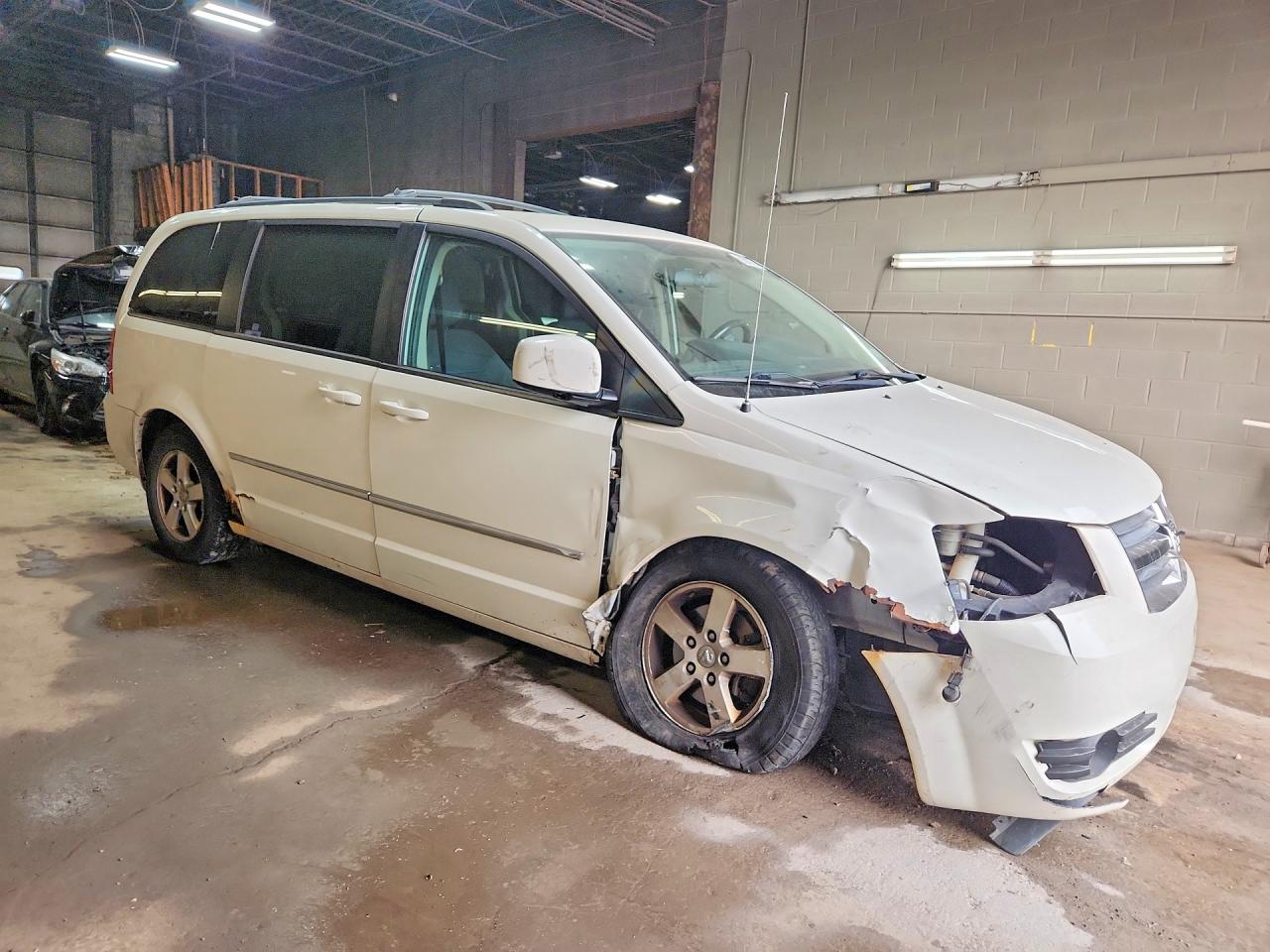 2010 Dodge Grand Caravan Sxt White vin: 2D4RN5D19AR396481