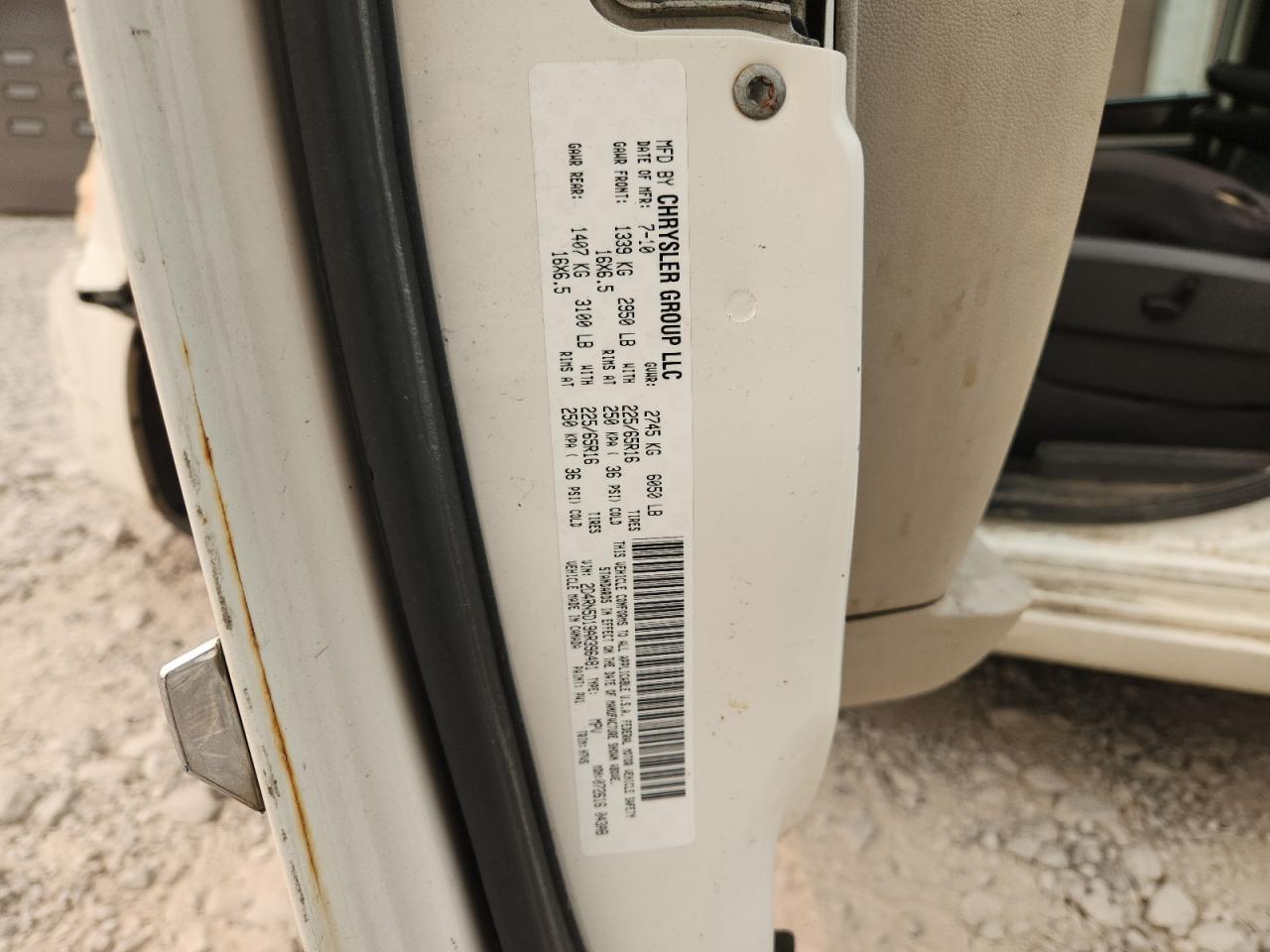 2010 Dodge Grand Caravan Sxt White vin: 2D4RN5D19AR396481
