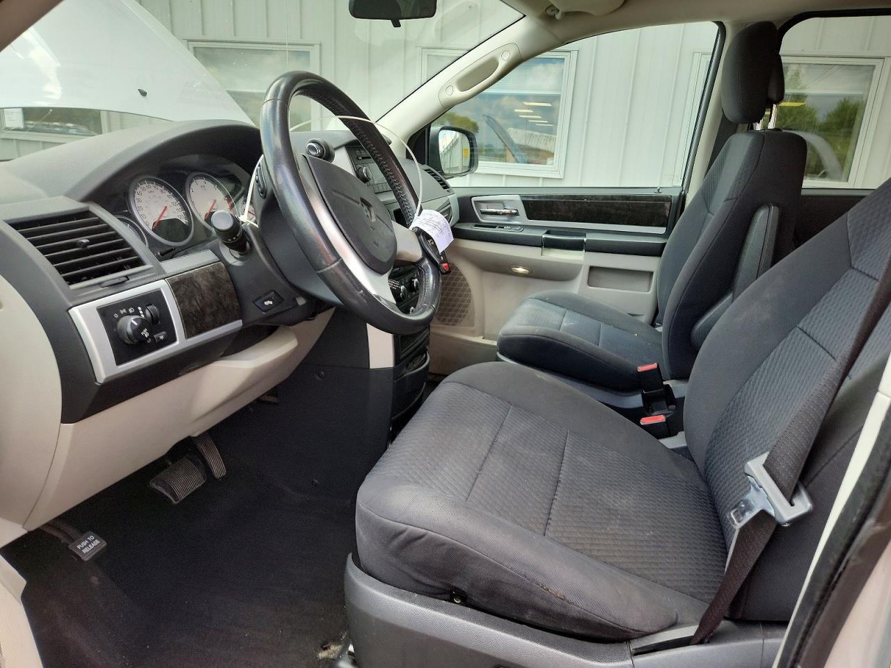 2010 Dodge Grand Caravan Sxt Silver vin: 2D4RN5D19AR433366