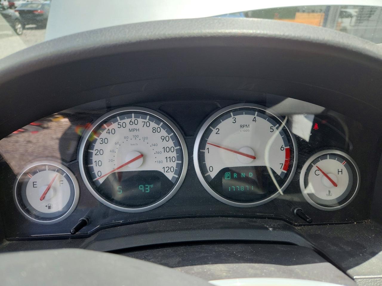 2010 Dodge Grand Caravan Sxt Silver vin: 2D4RN5D19AR433366