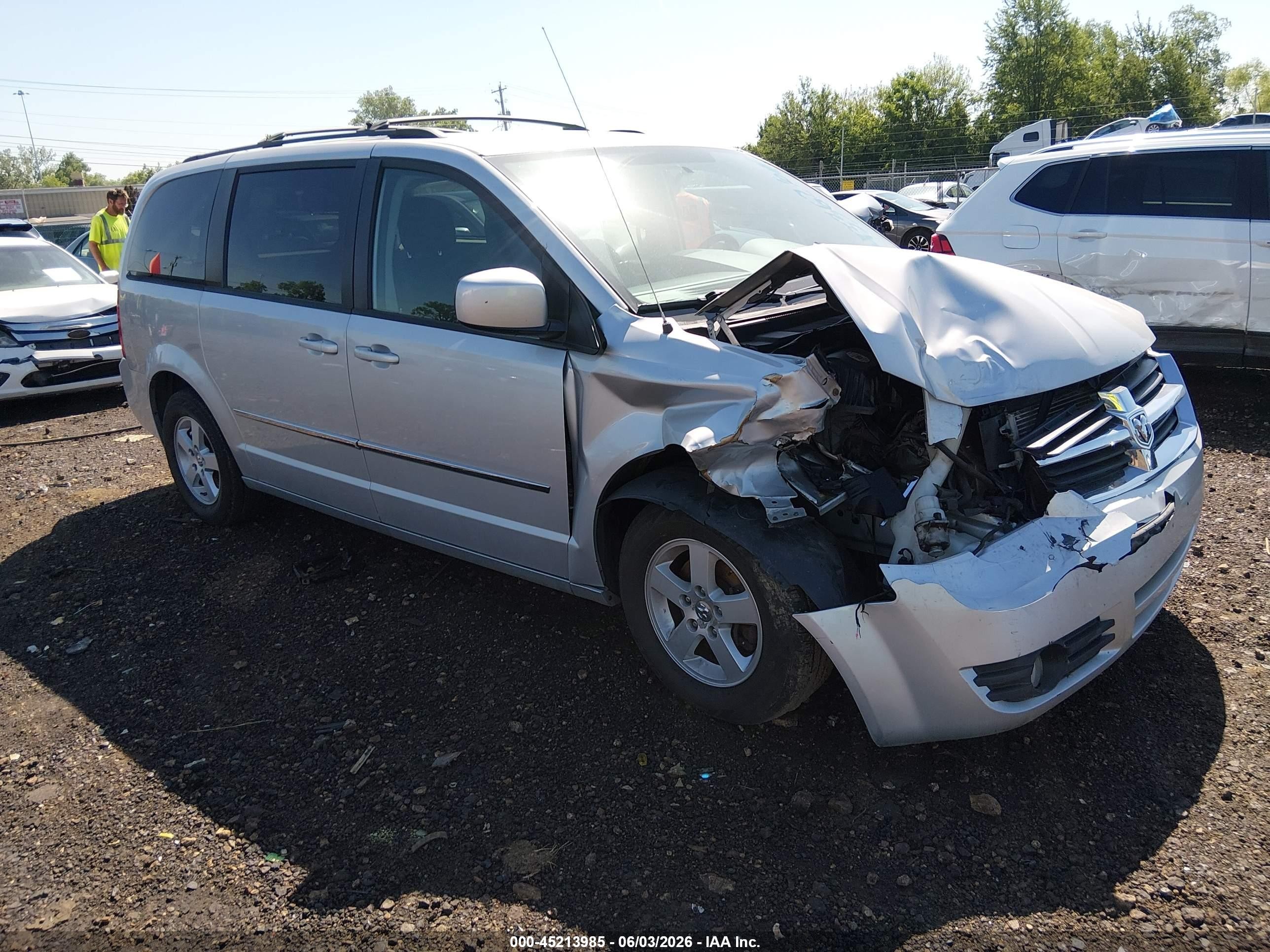 2010 Dodge Grand Caravan Sxt Gray vin: 2D4RN5D19AR433626