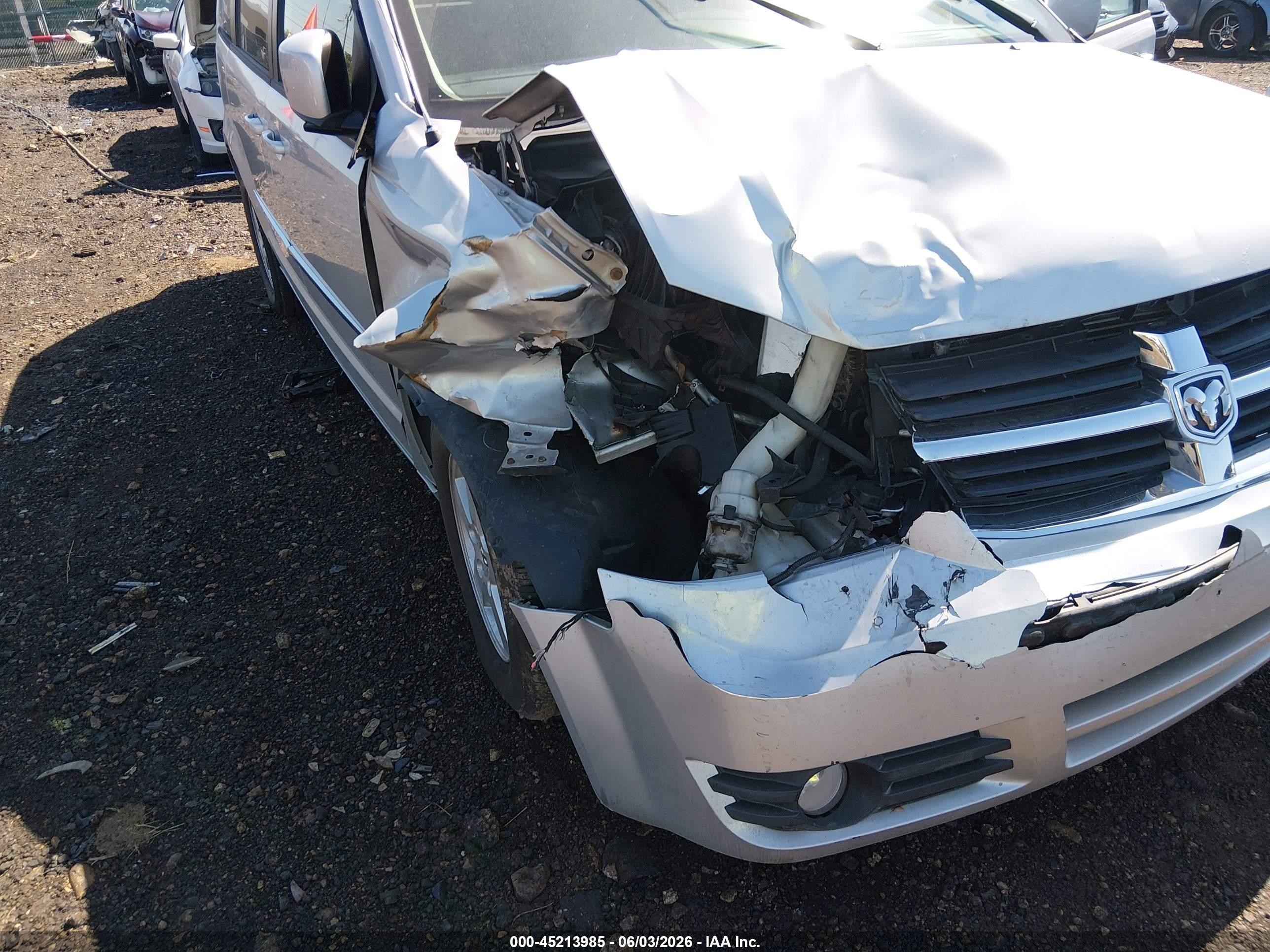 2010 Dodge Grand Caravan Sxt Gray vin: 2D4RN5D19AR433626