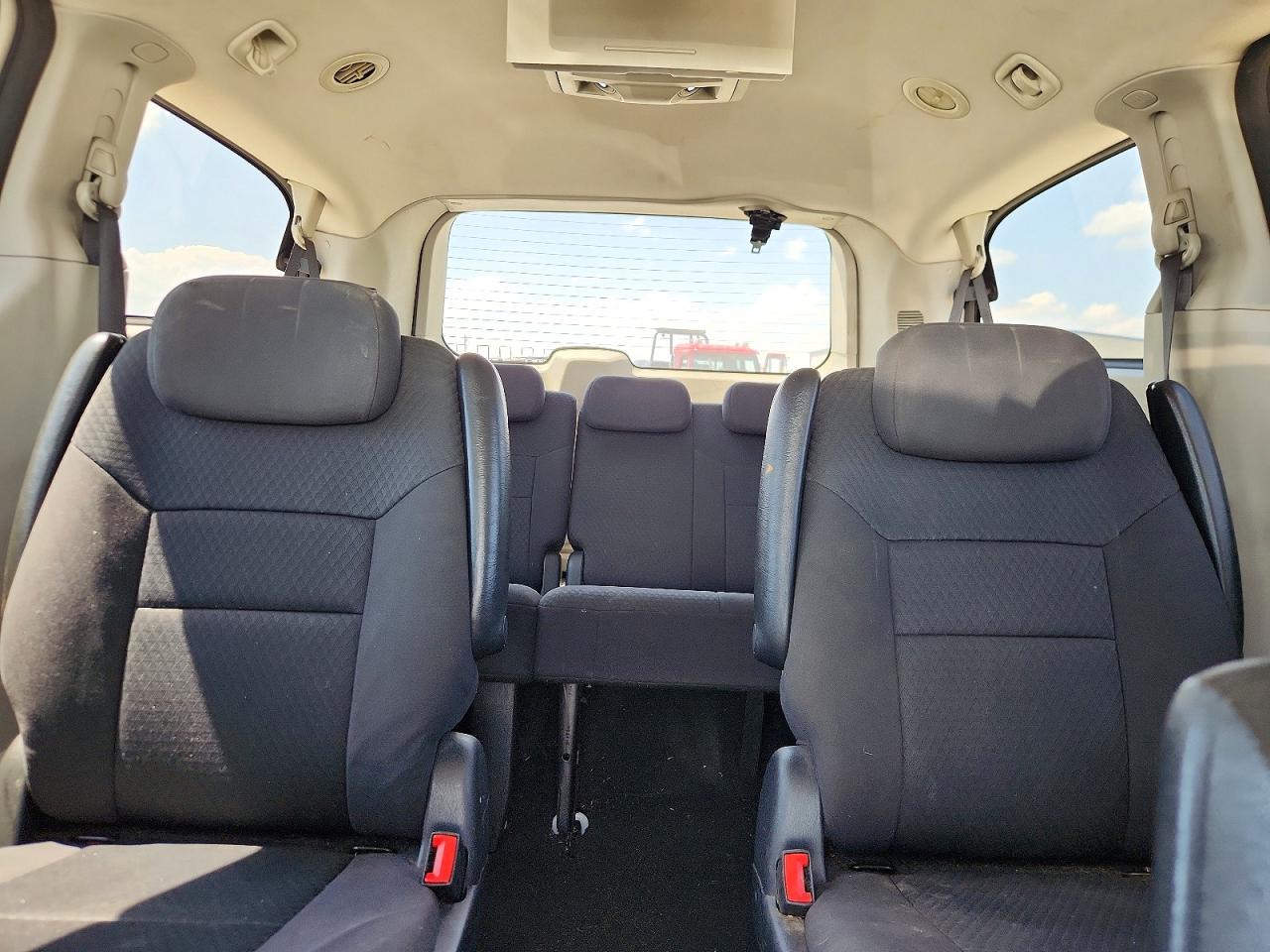 2010 Dodge Grand Caravan Sxt White vin: 2D4RN5D19AR434288