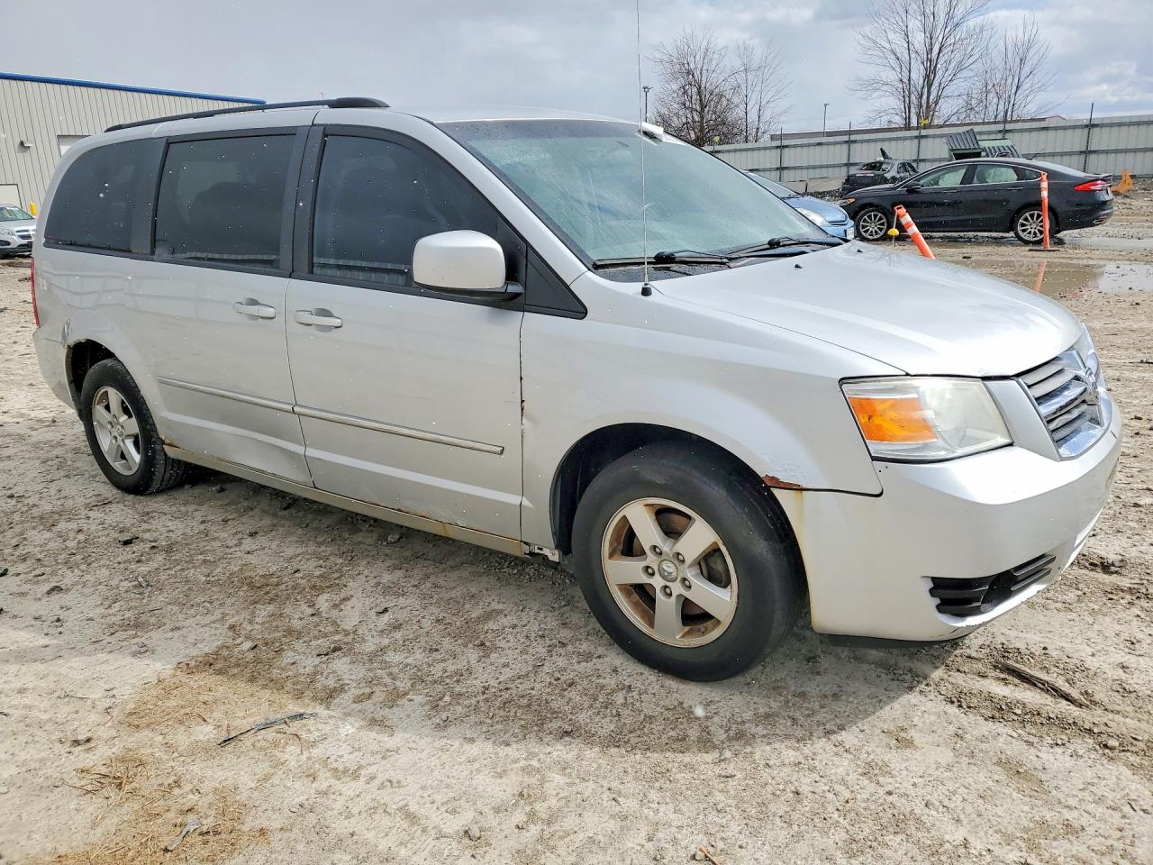 2010 Dodge Grand Caravan Sxt Silver vin: 2D4RN5D1XAR268704