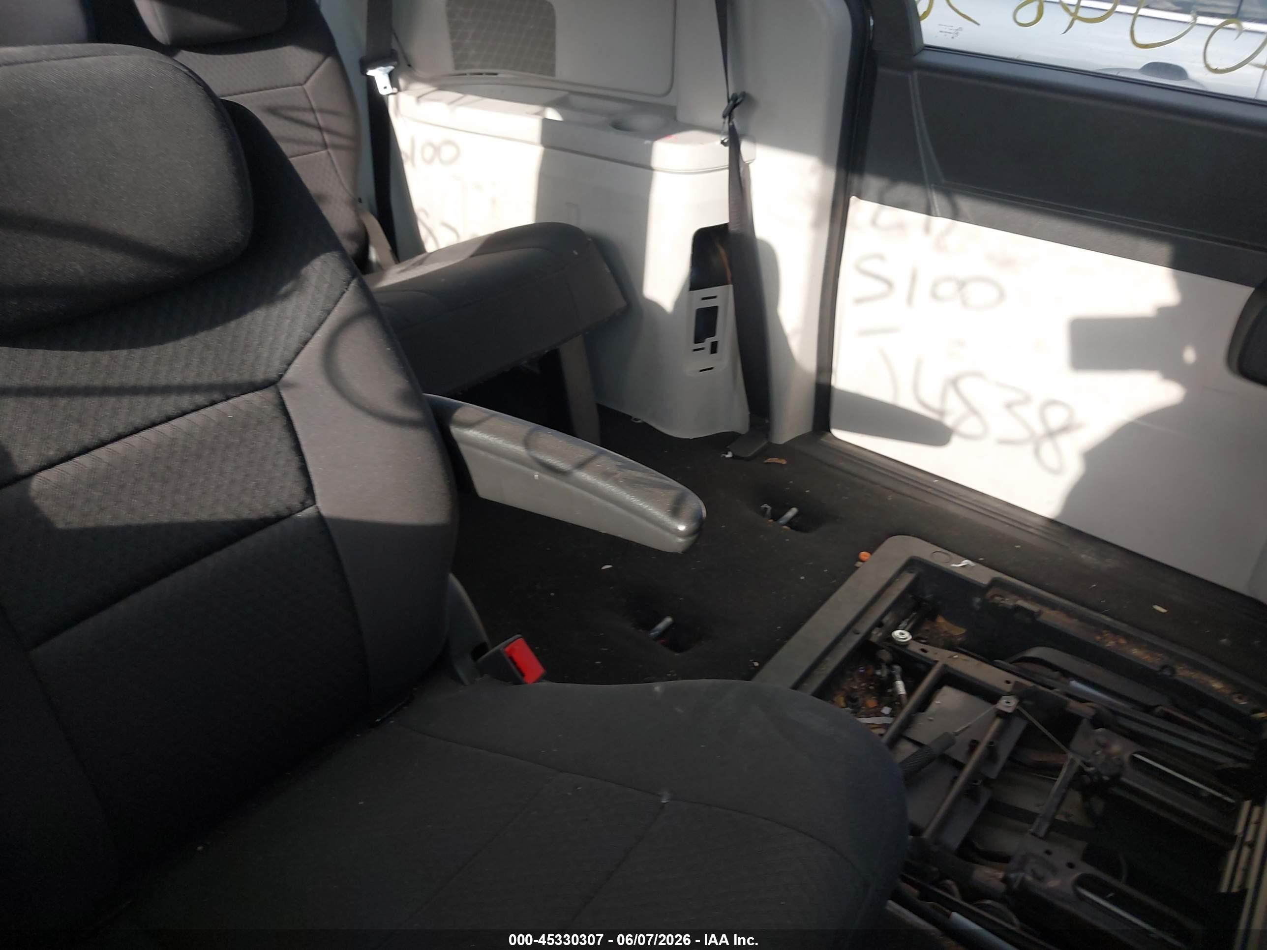 2010 Dodge Grand Caravan Sxt Black vin: 2D4RN5D1XAR307517