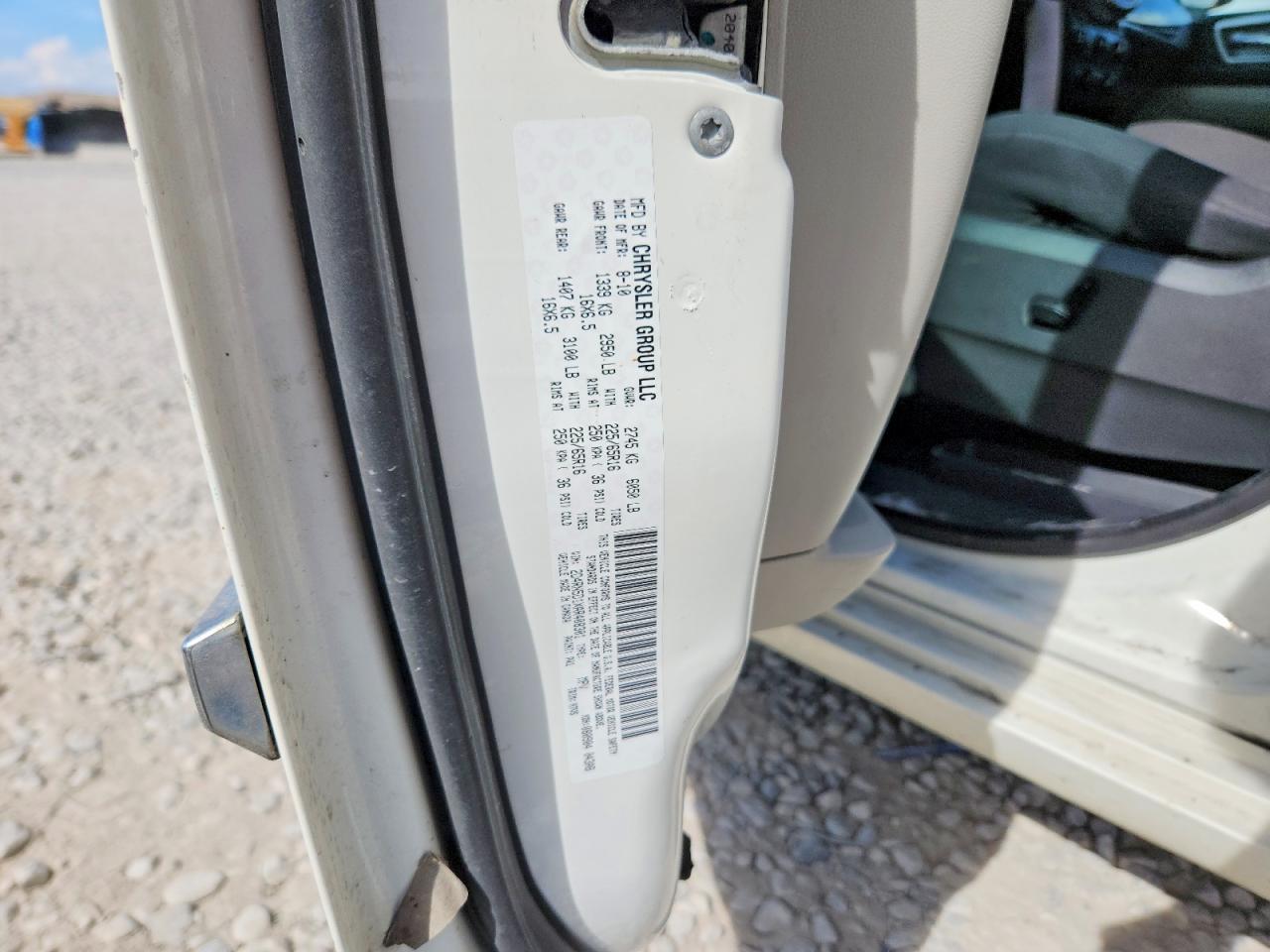 2010 Dodge Grand Caravan Sxt White vin: 2D4RN5D1XAR408301