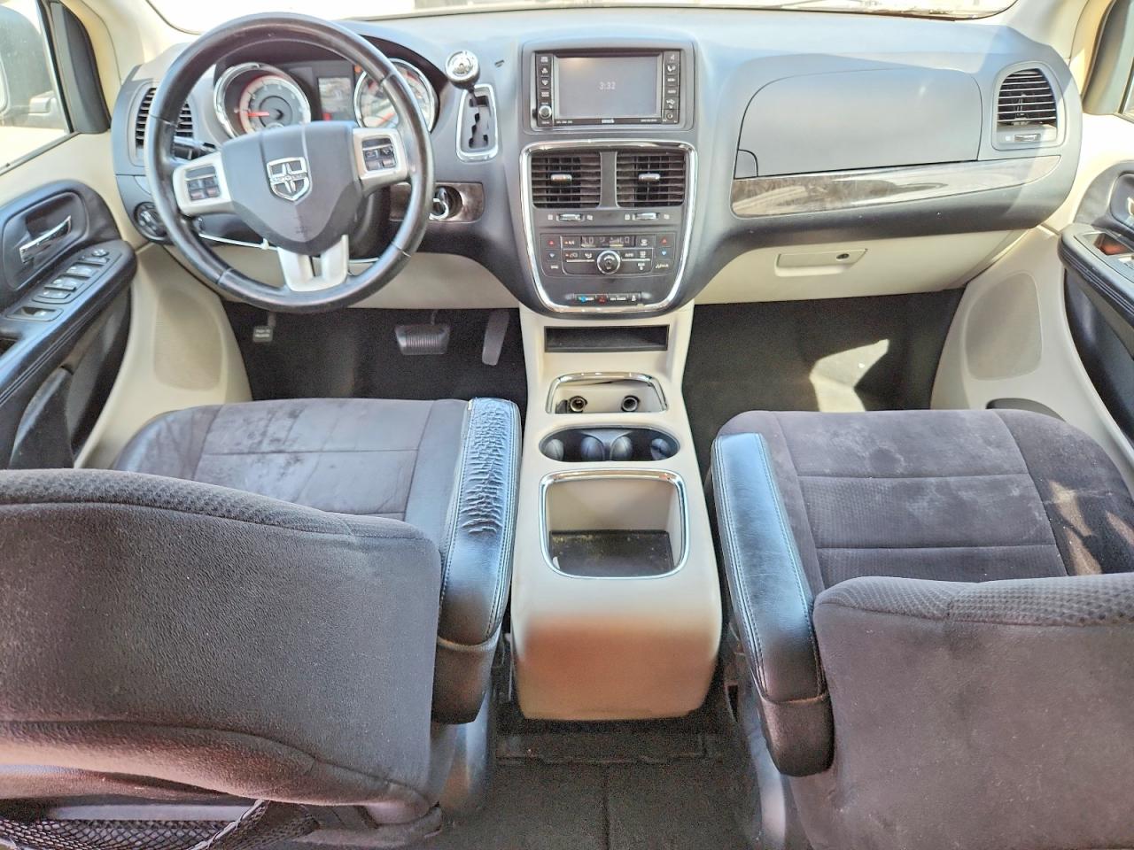 2011 Dodge Grand Caravan Gray vin: 2D4RN5DG0BR619738