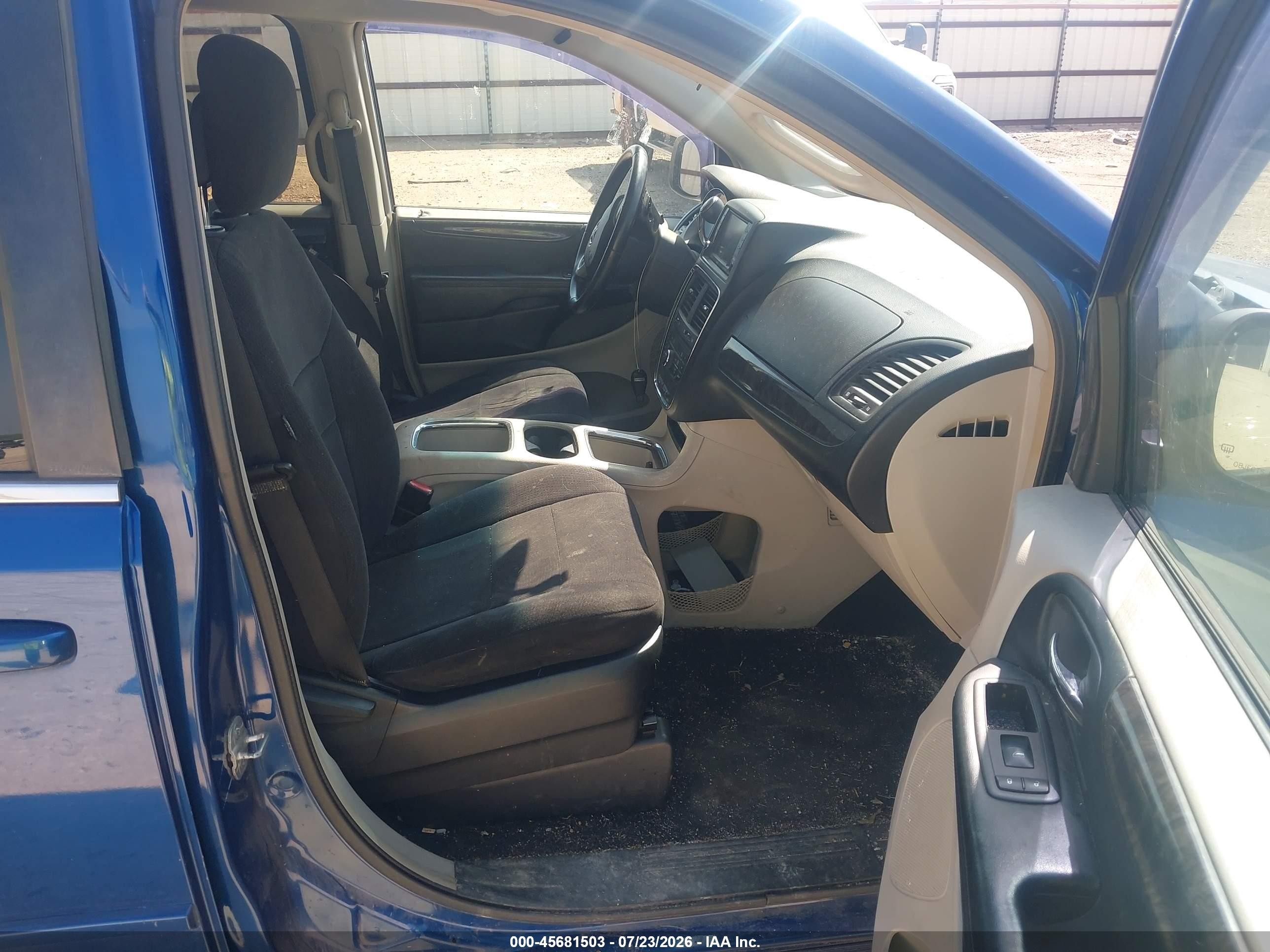 2011 Dodge Grand Caravan Crew Dark Blue vin: 2D4RN5DG0BR644221