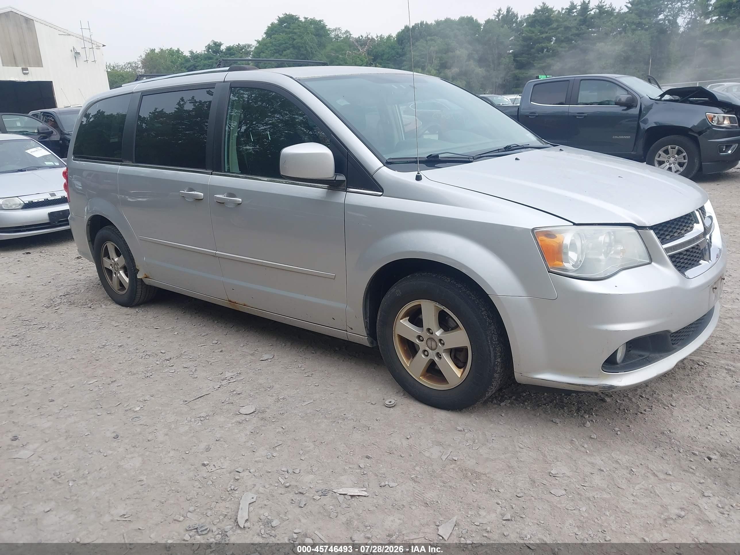 2011 Dodge Grand Caravan Crew Silver vin: 2D4RN5DG0BR659902
