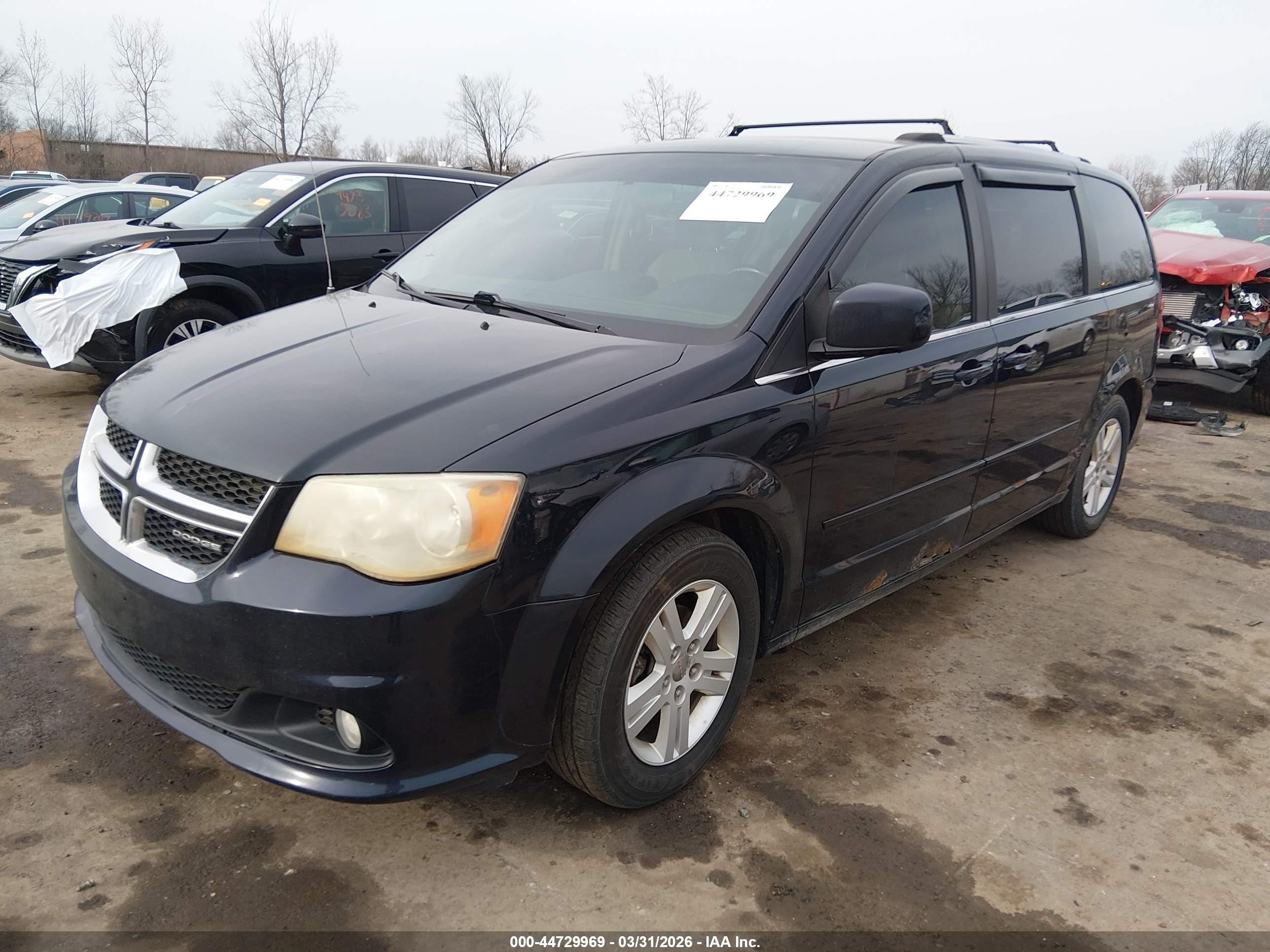 2011 Dodge Grand Caravan Crew Black vin: 2D4RN5DG0BR711433