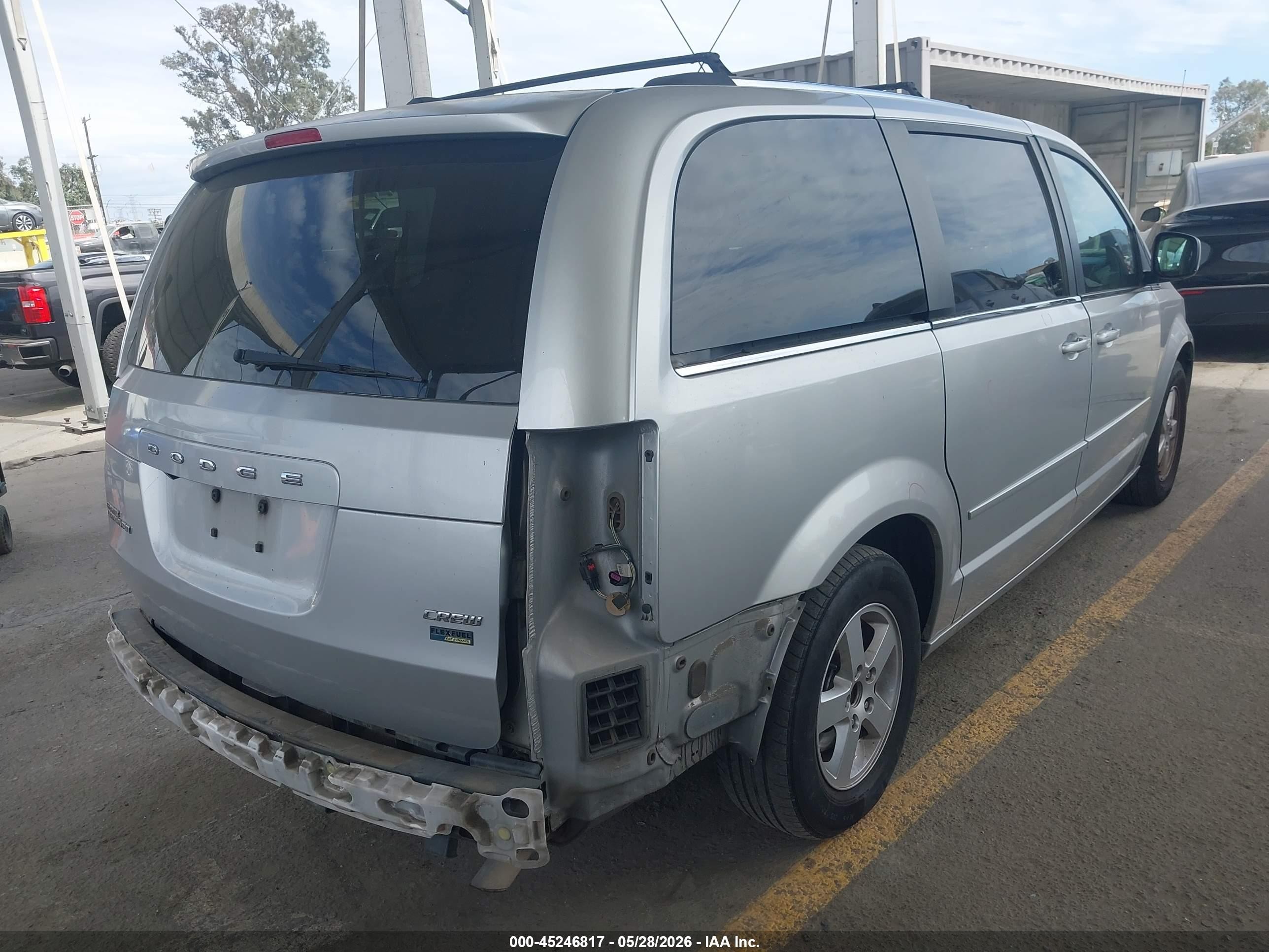 2011 Dodge Grand Caravan Crew Серый vin: 2D4RN5DG1BR662596