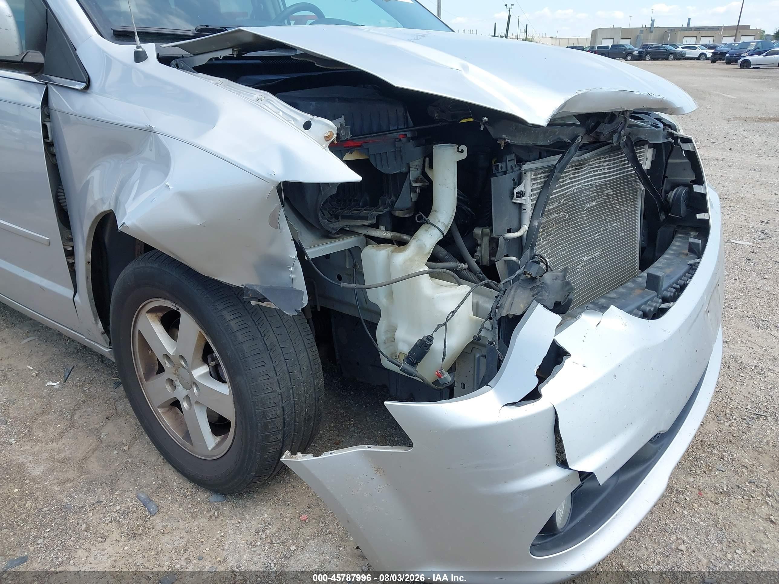 2011 Dodge Grand Caravan Crew Серый vin: 2D4RN5DG2BR679746