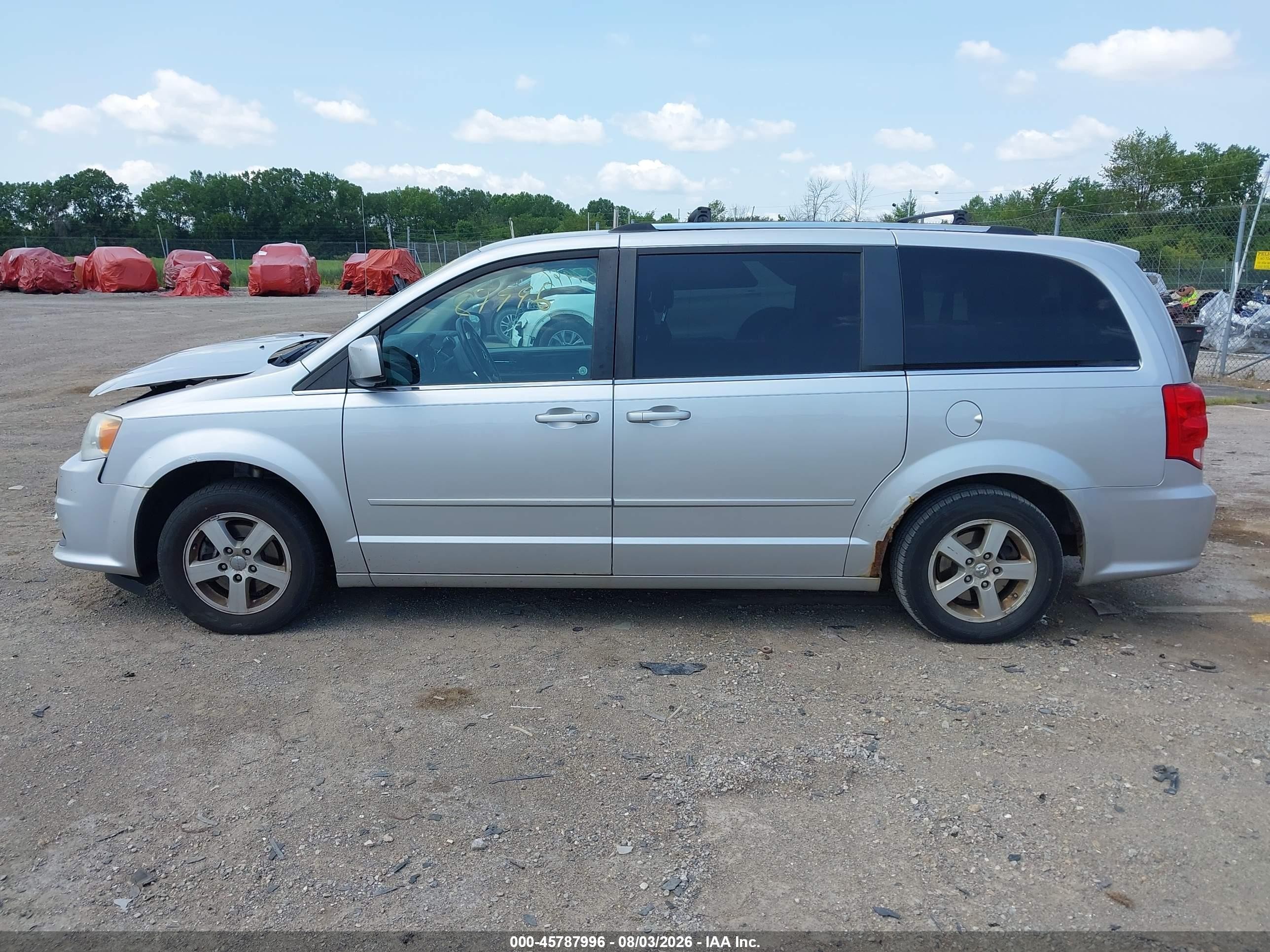 2011 Dodge Grand Caravan Crew Серый vin: 2D4RN5DG2BR679746