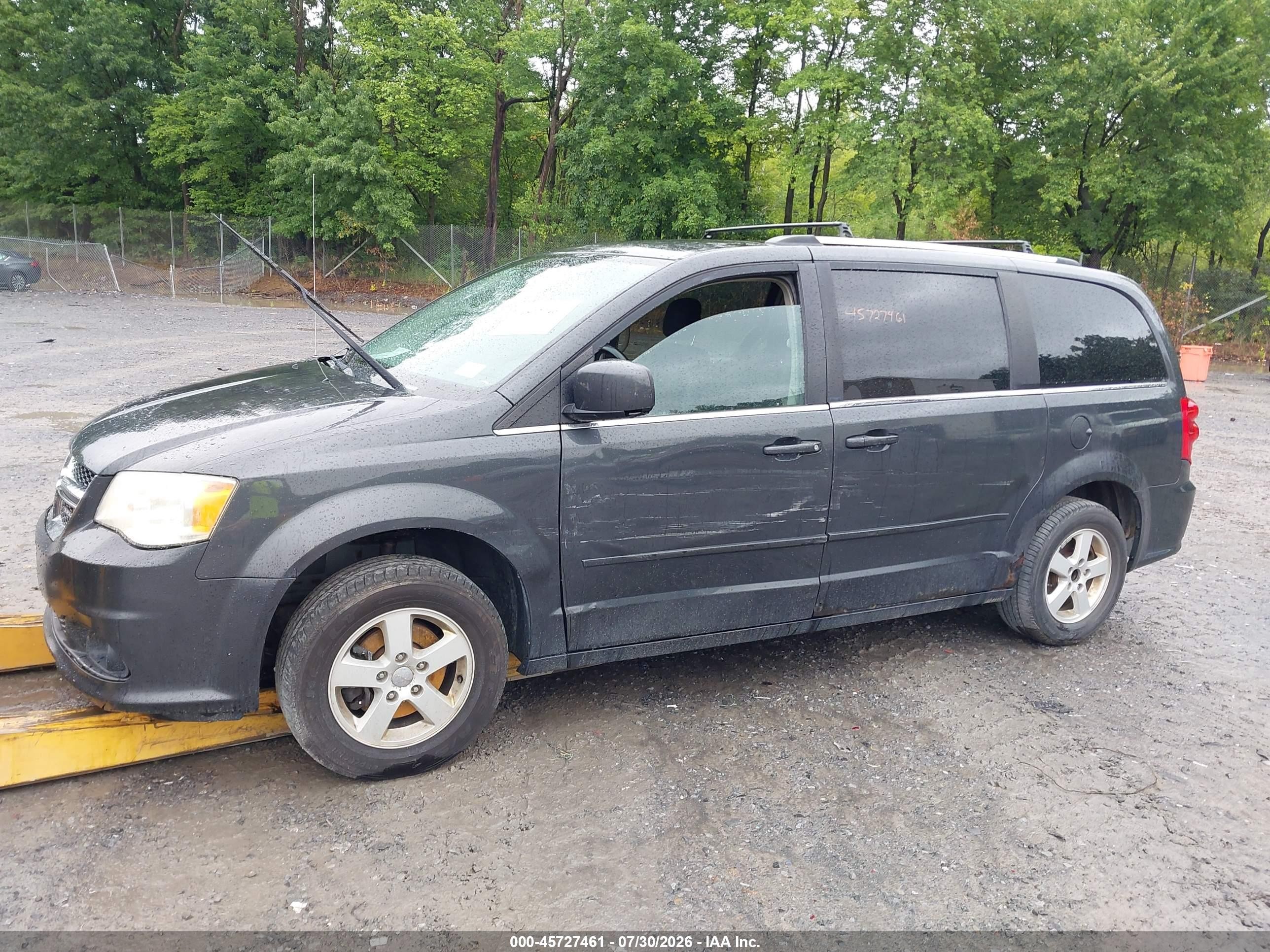 2011 Dodge Grand Caravan Crew Gray vin: 2D4RN5DG2BR720666