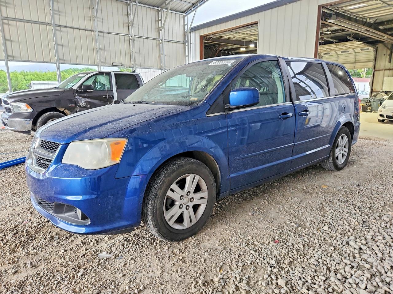 2011 Dodge Grand Caravan Crew Blue vin: 2D4RN5DG3BR654970