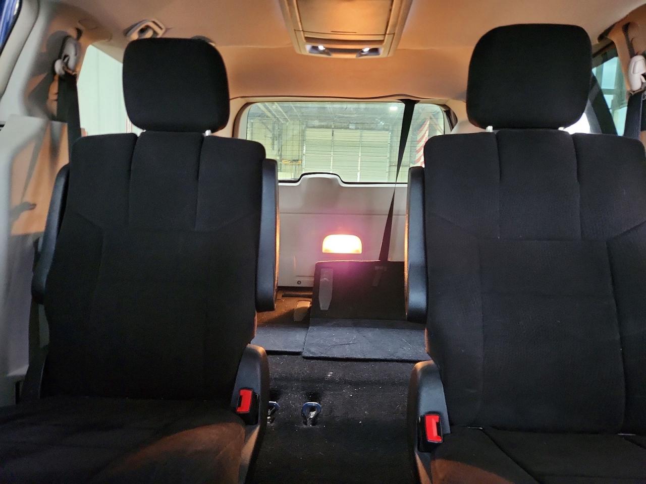 2011 Dodge Grand Caravan Crew Blue vin: 2D4RN5DG3BR654970