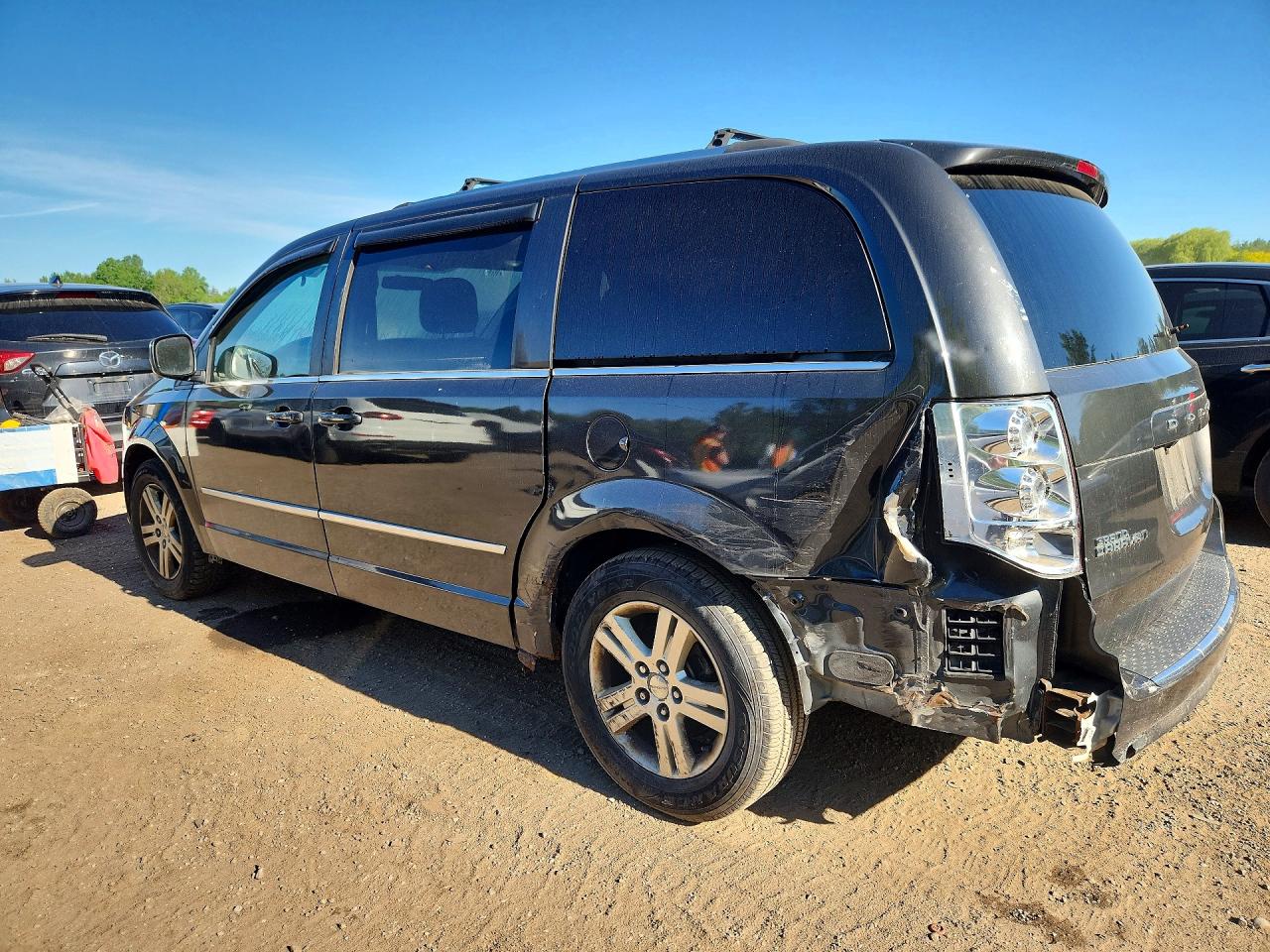 2011 Dodge Grand Caravan Crew Gray vin: 2D4RN5DG3BR736911