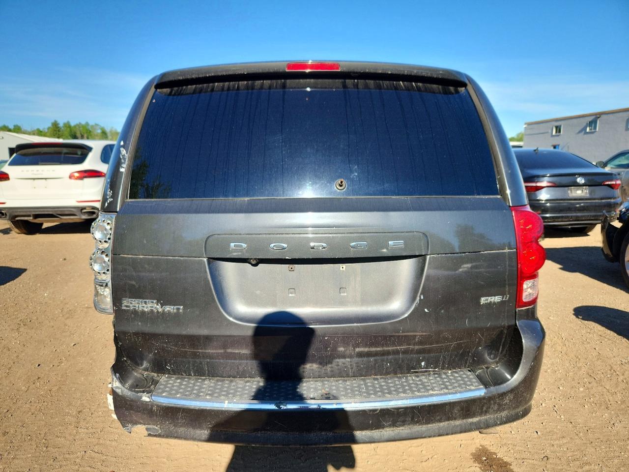 2011 Dodge Grand Caravan Crew Gray vin: 2D4RN5DG3BR736911