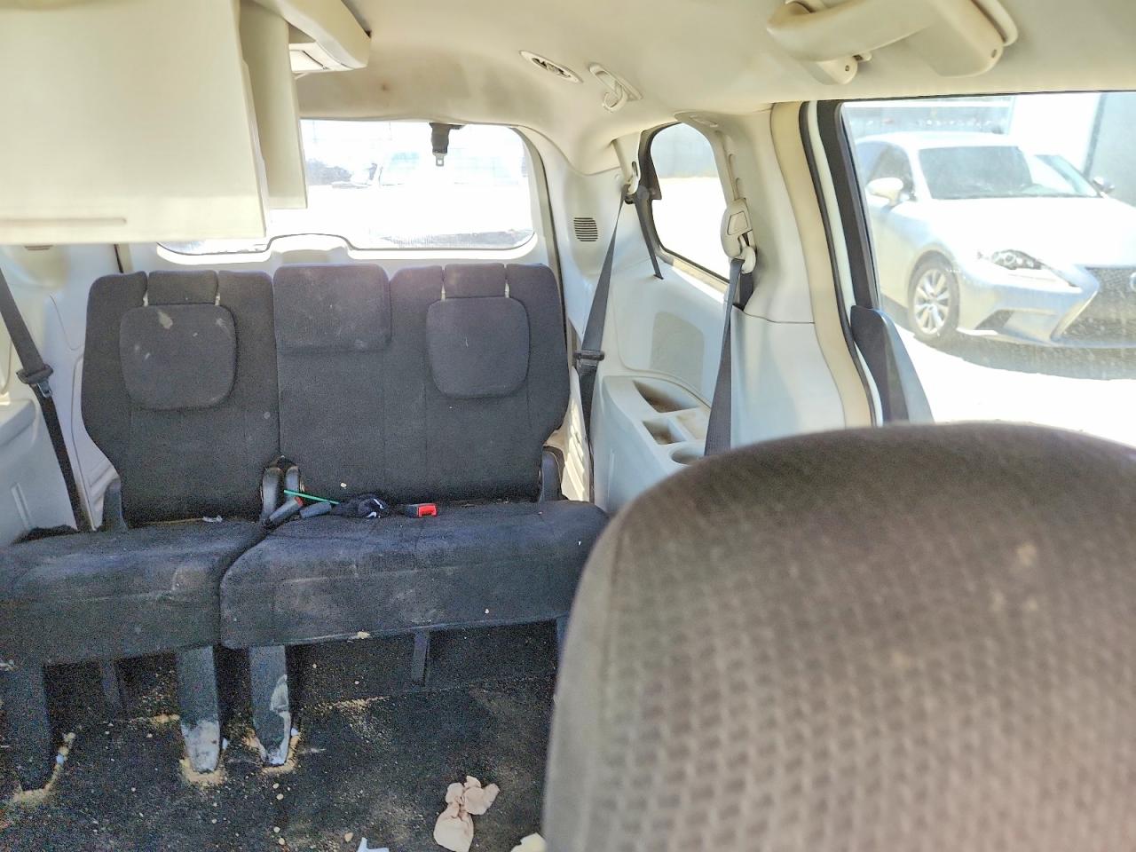 2011 Dodge Grand Caravan Crew White vin: 2D4RN5DG5BR650113
