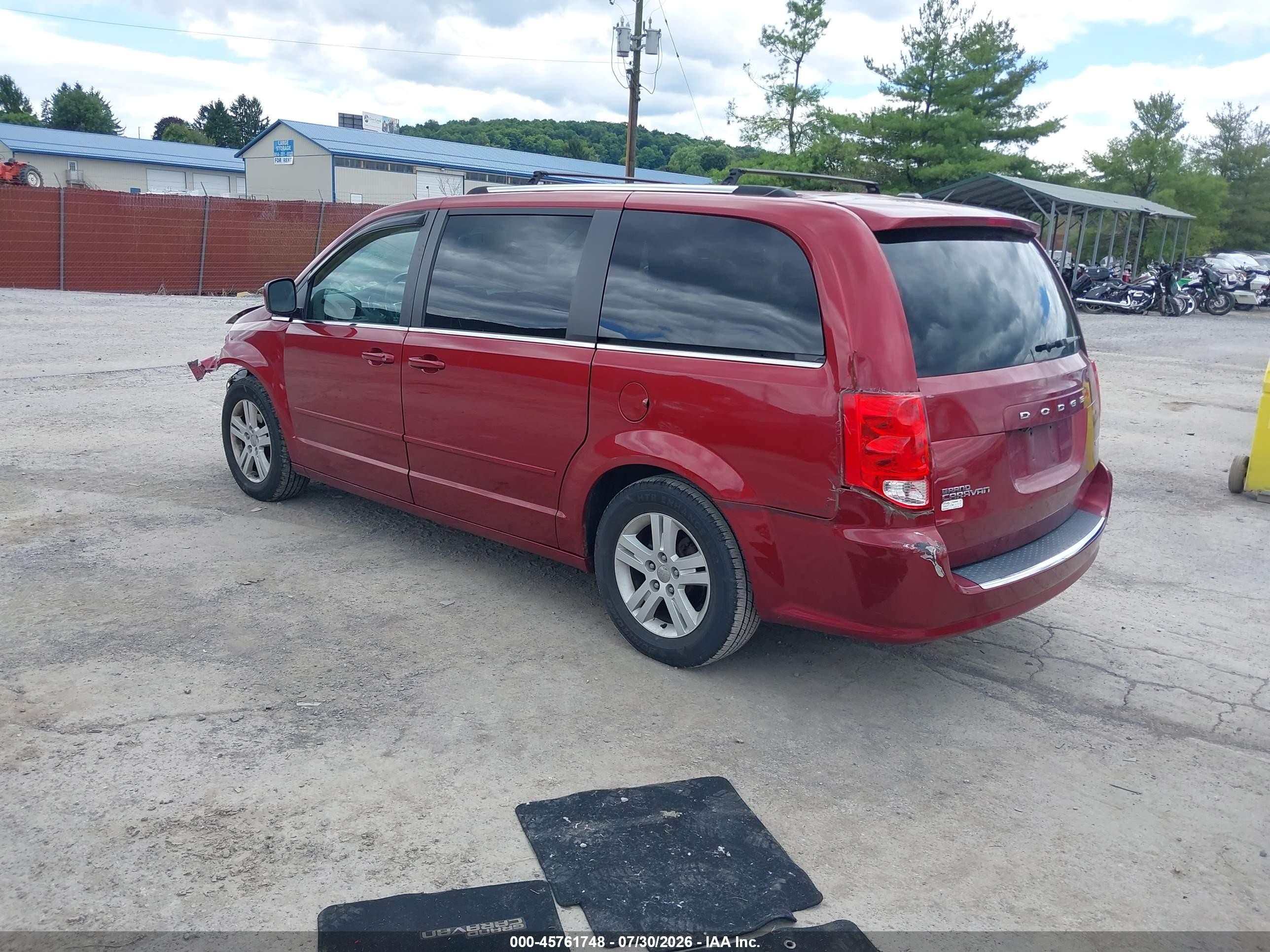 2011 Dodge Grand Caravan Crew Burgundy vin: 2D4RN5DG5BR654484