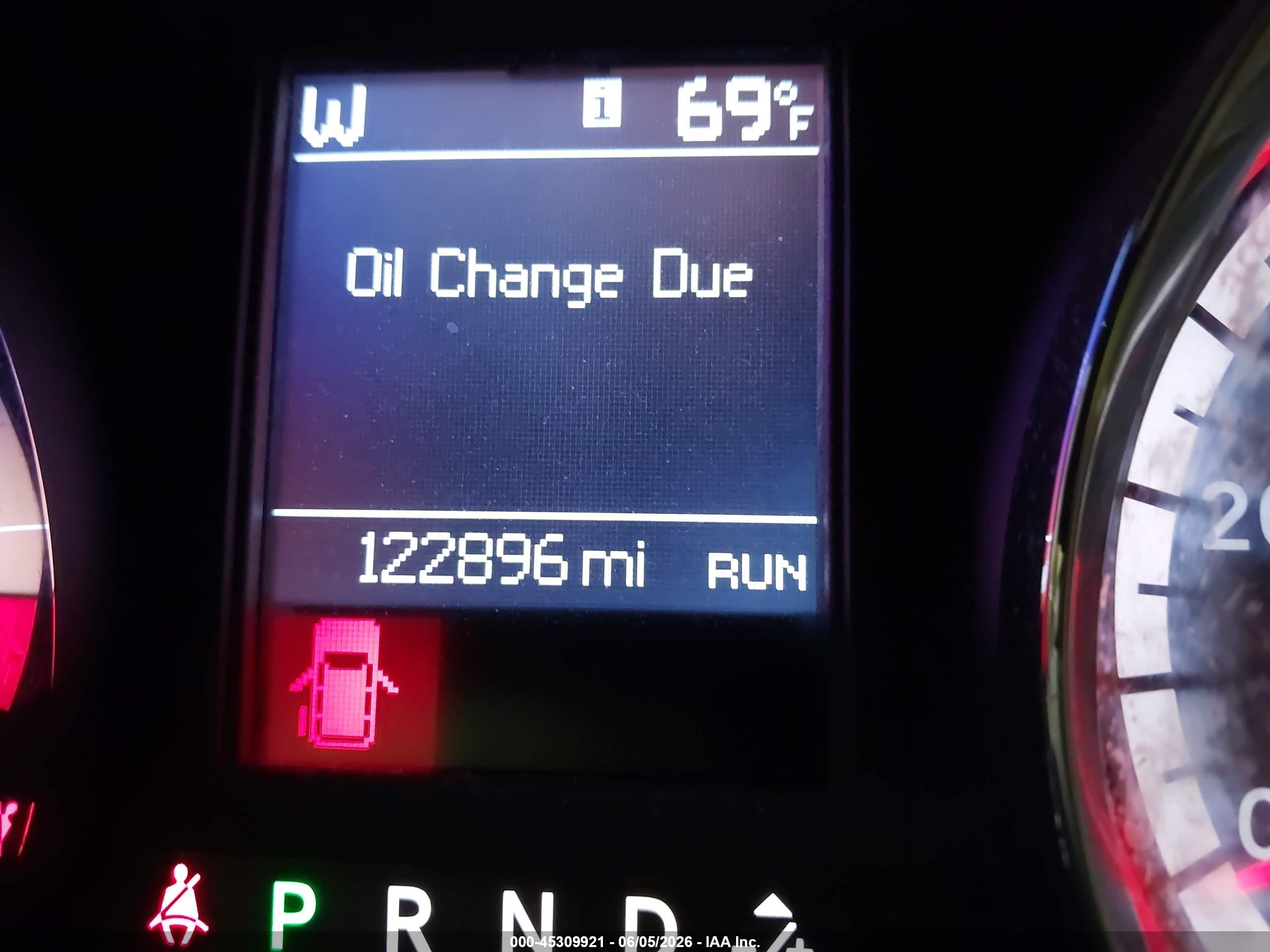 2011 Dodge Grand Caravan Crew Silver vin: 2D4RN5DG5BR718958