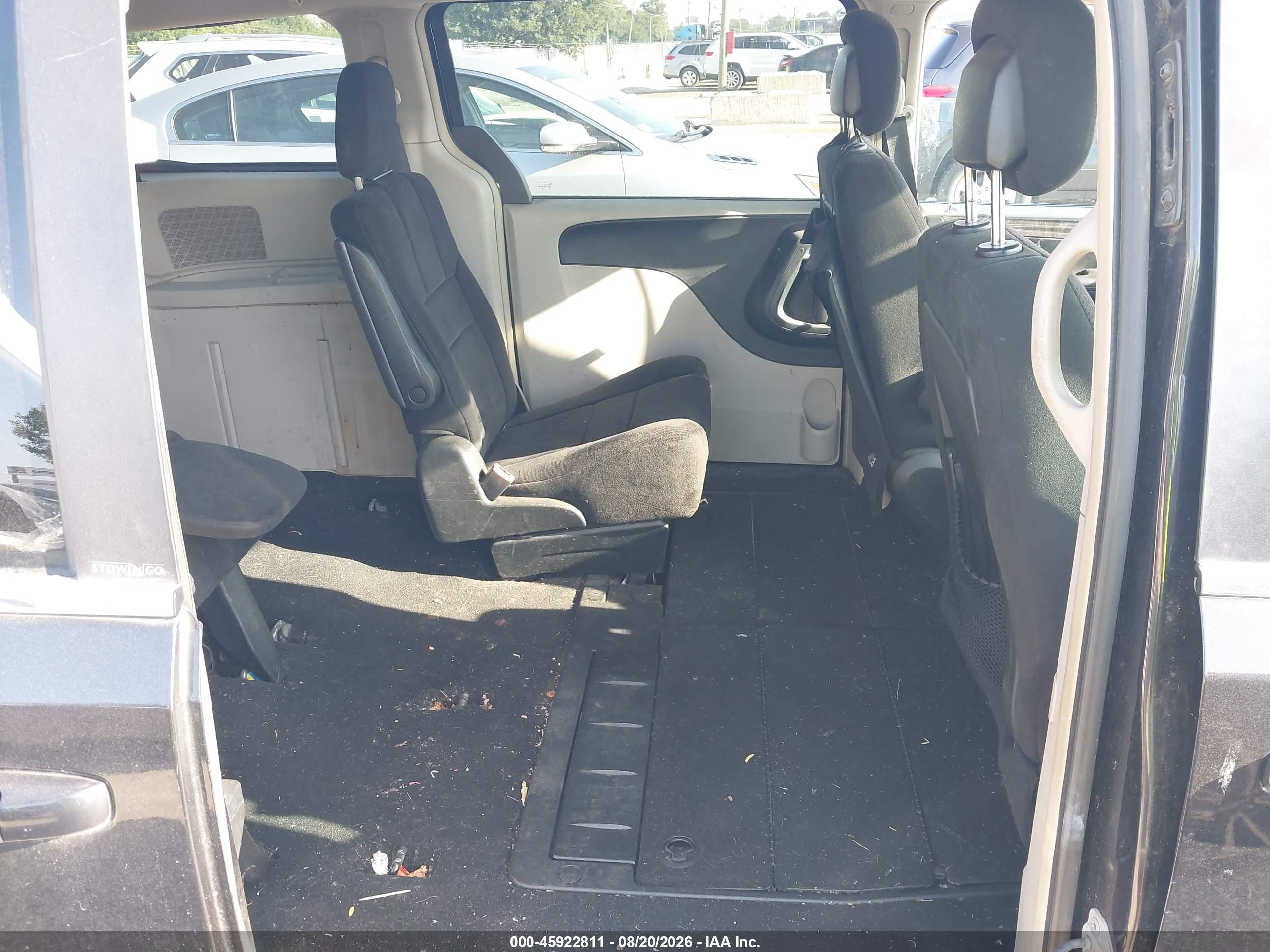 2011 Dodge Grand Caravan Crew Black vin: 2D4RN5DG6BR699871