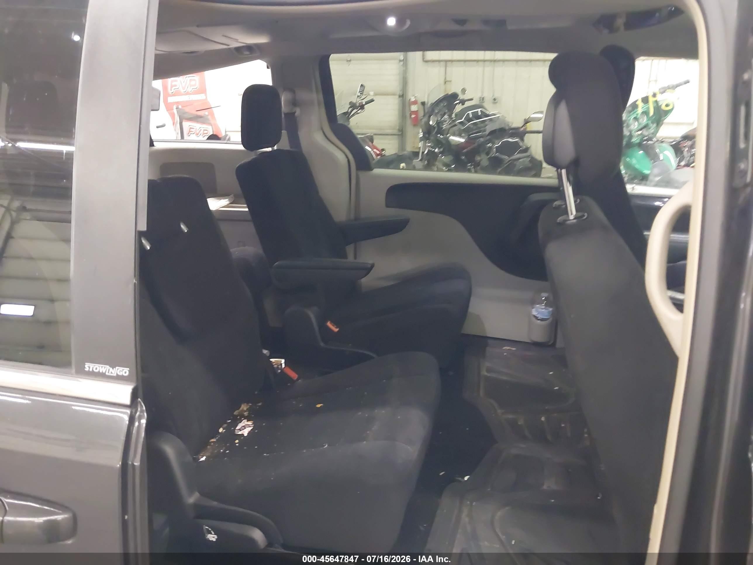 2011 Dodge Grand Caravan Crew Black vin: 2D4RN5DG6BR756330