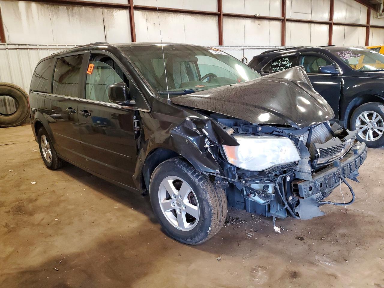 2011 Dodge Grand Caravan Crew Black vin: 2D4RN5DG8BR660893