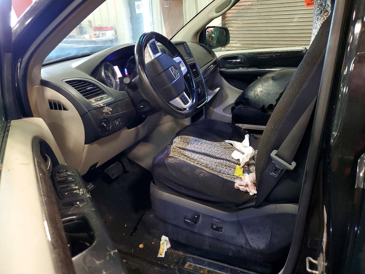 2011 Dodge Grand Caravan Crew Black vin: 2D4RN5DG8BR660893