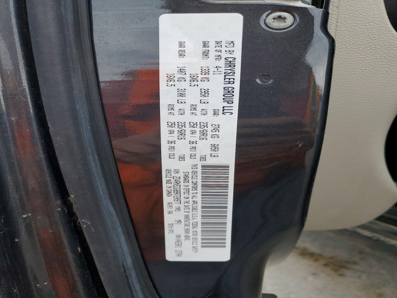 2011 Dodge Grand Caravan Crew Charcoal vin: 2D4RN5DG8BR720977