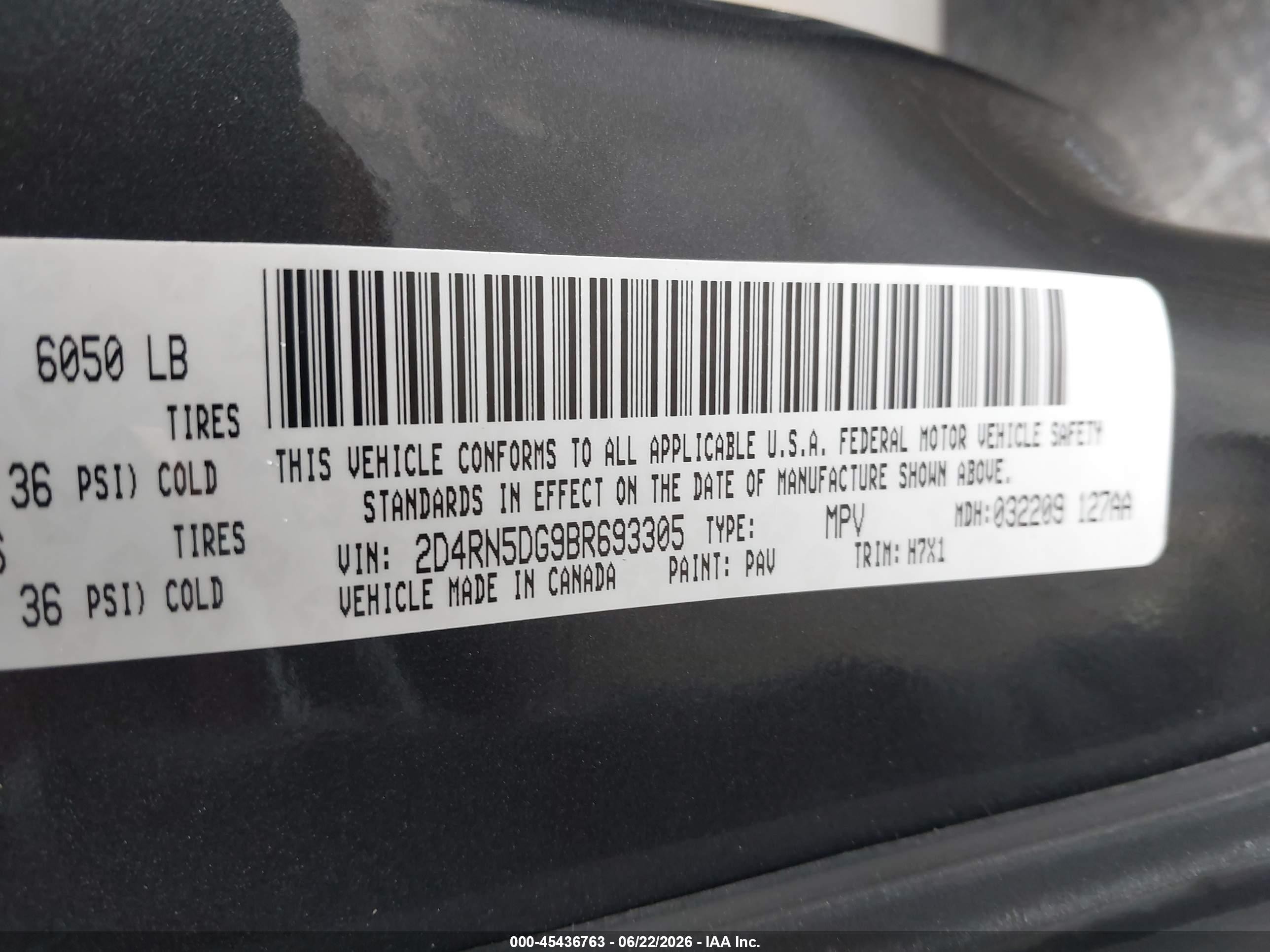 2011 Dodge Grand Caravan Crew Gray vin: 2D4RN5DG9BR693305