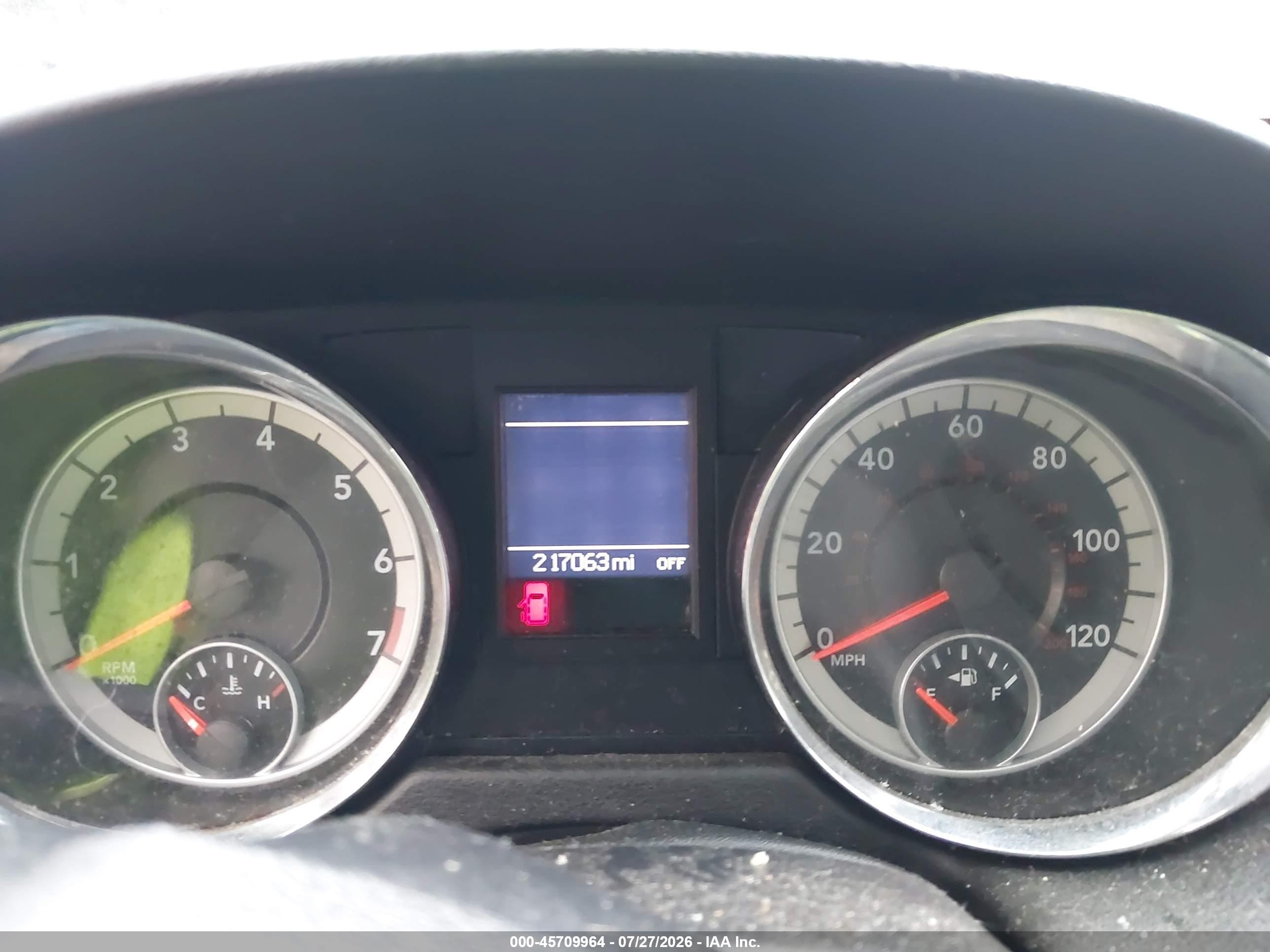 2011 Dodge Grand Caravan Crew White vin: 2D4RN5DG9BR718879