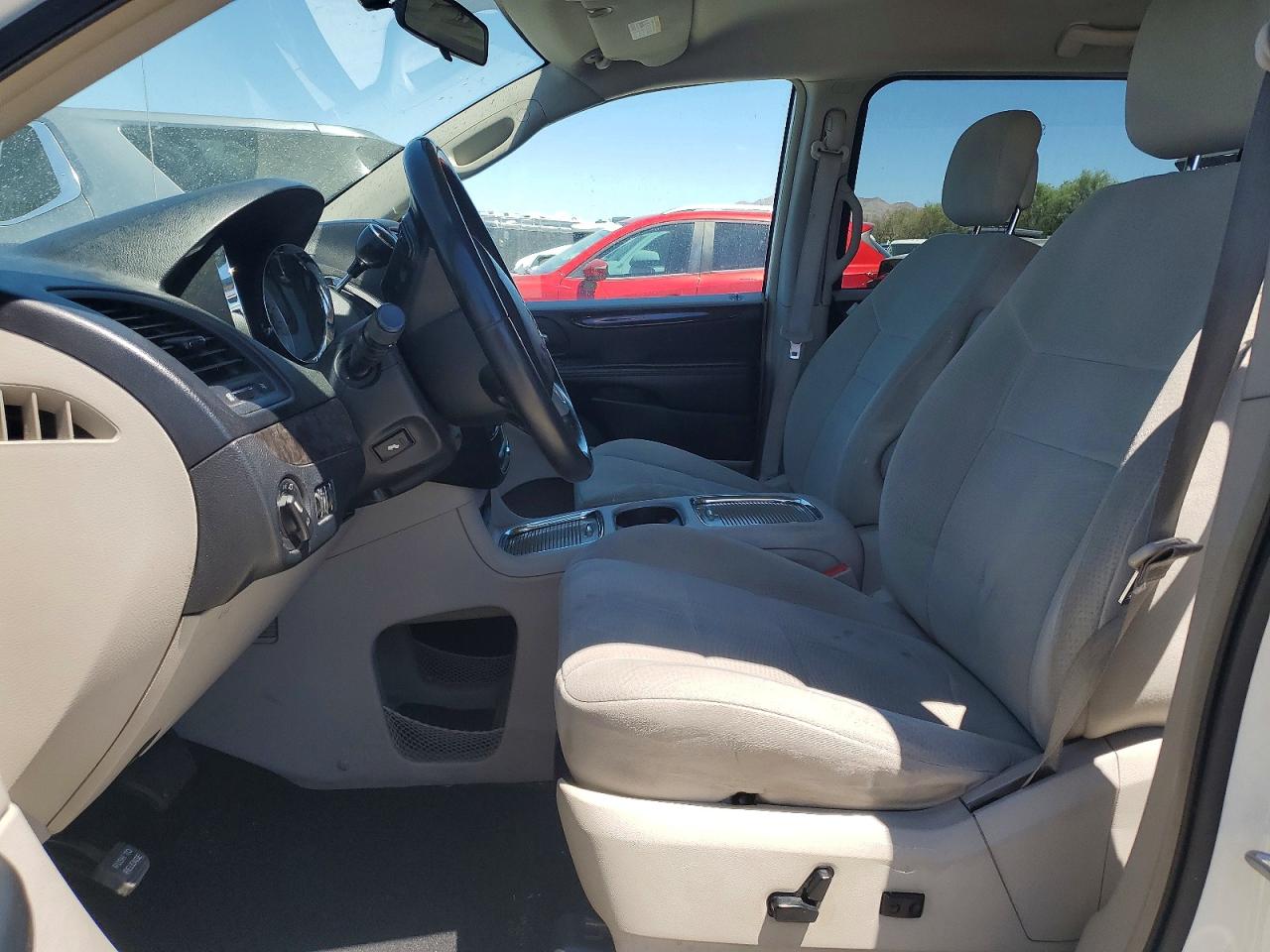 2011 Dodge Grand Caravan Crew White vin: 2D4RN5DG9BR791234