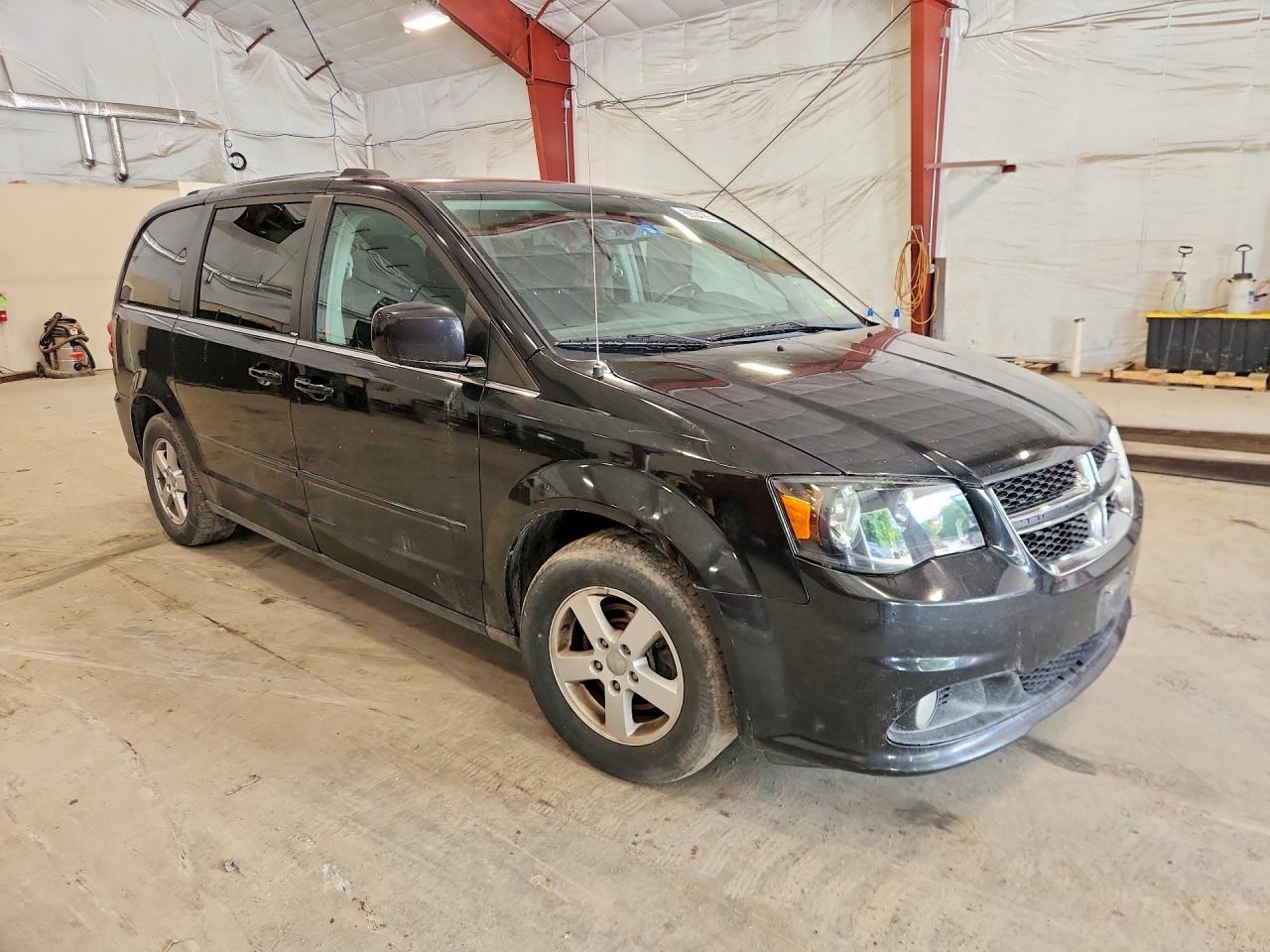 2011 Dodge Grand Caravan Crew Черный vin: 2D4RN5DGXBR643173