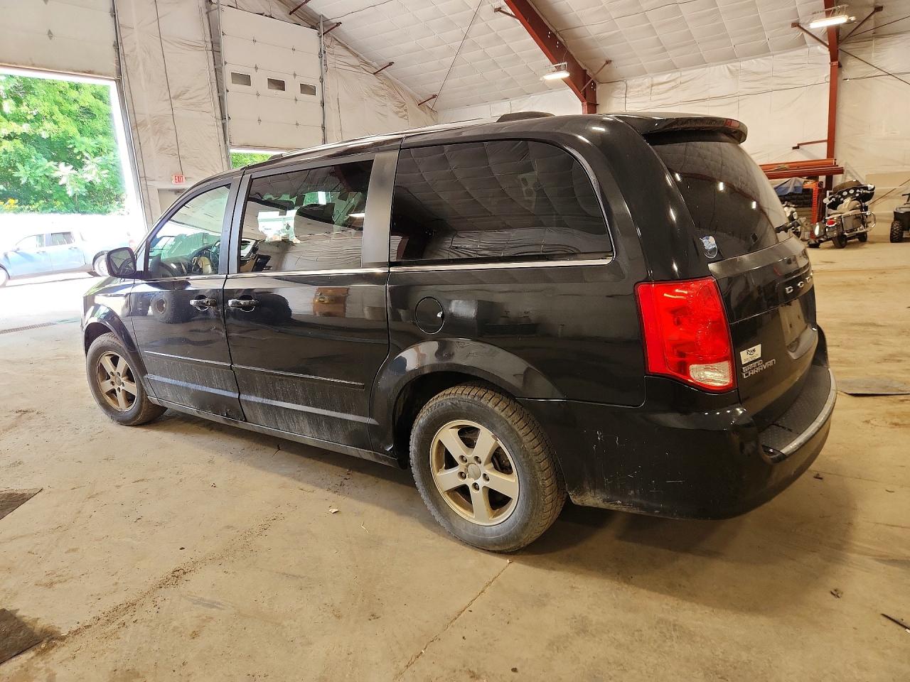 2011 Dodge Grand Caravan Crew Черный vin: 2D4RN5DGXBR643173