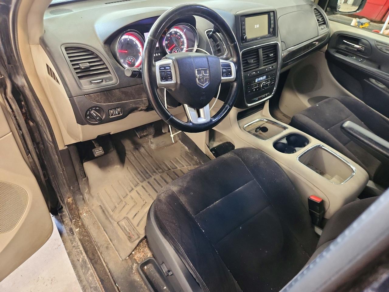 2011 Dodge Grand Caravan Crew Черный vin: 2D4RN5DGXBR643173