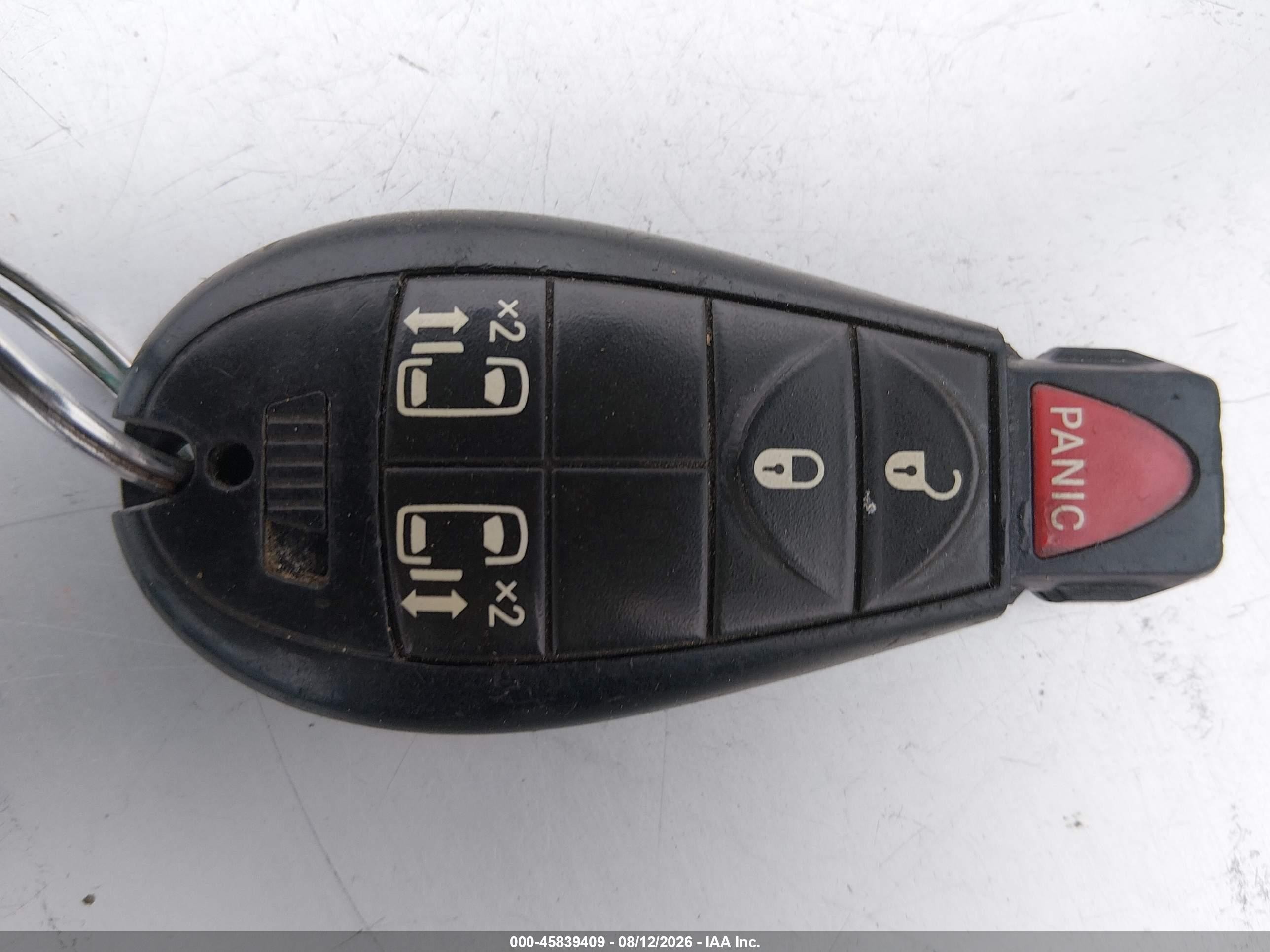 2011 Dodge Grand Caravan Crew Silver vin: 2D4RN5DGXBR661351