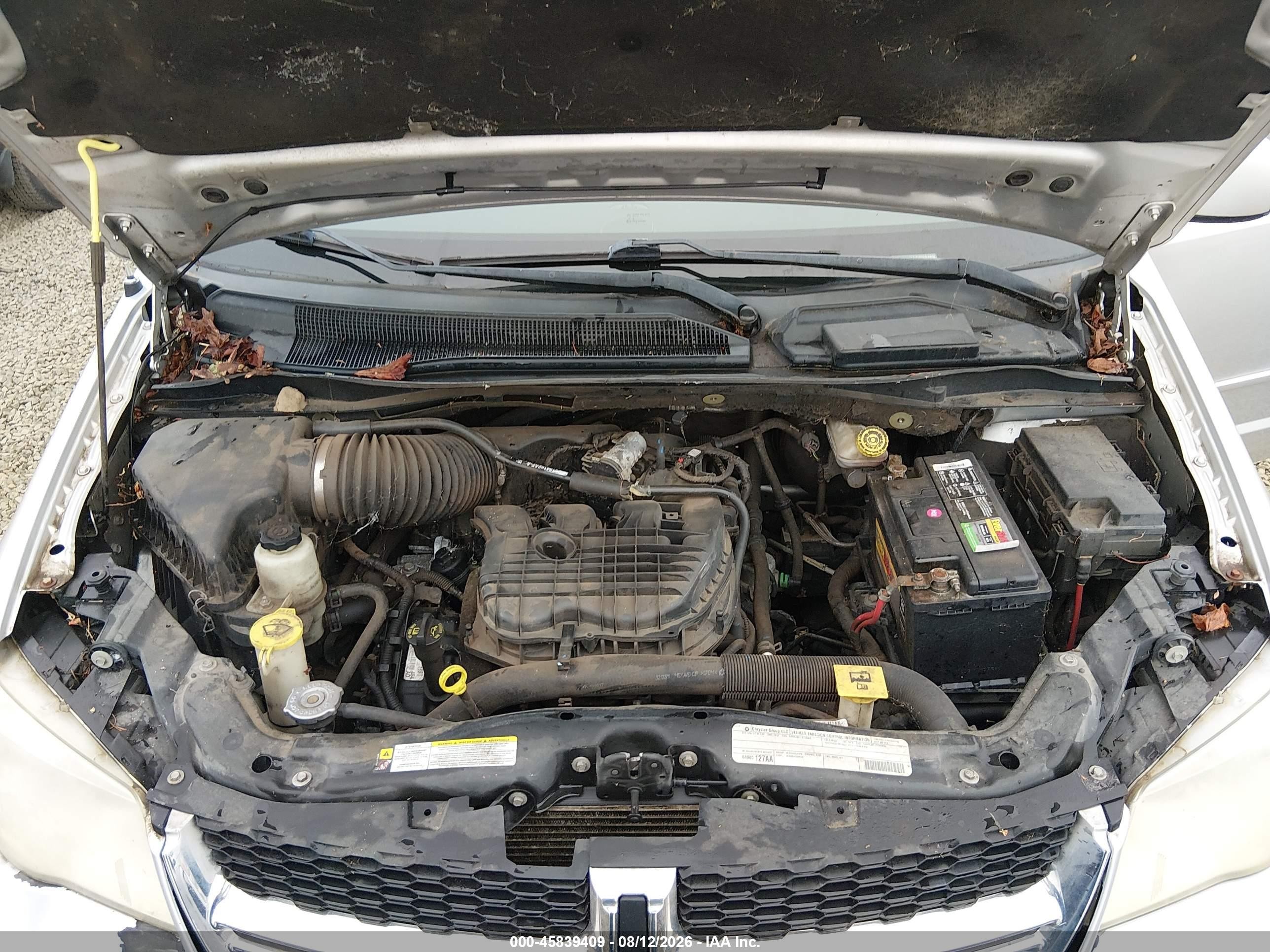 2011 Dodge Grand Caravan Crew Silver vin: 2D4RN5DGXBR661351