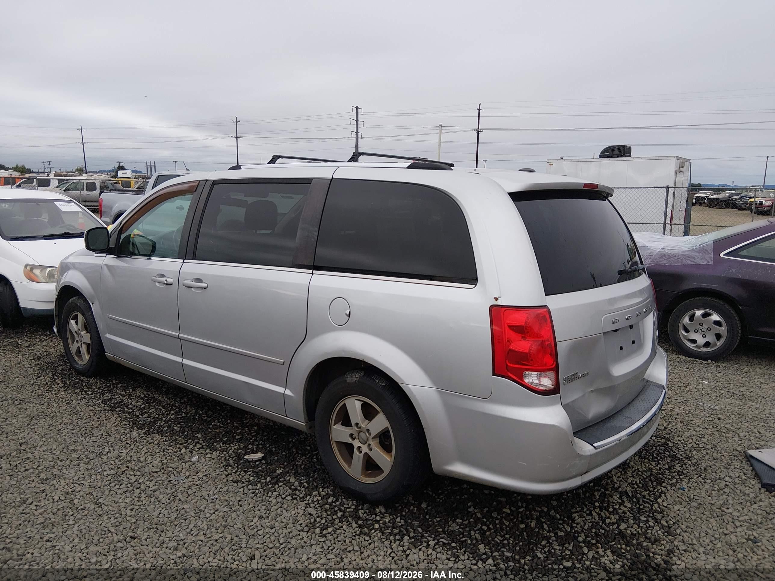 2011 Dodge Grand Caravan Crew Silver vin: 2D4RN5DGXBR661351